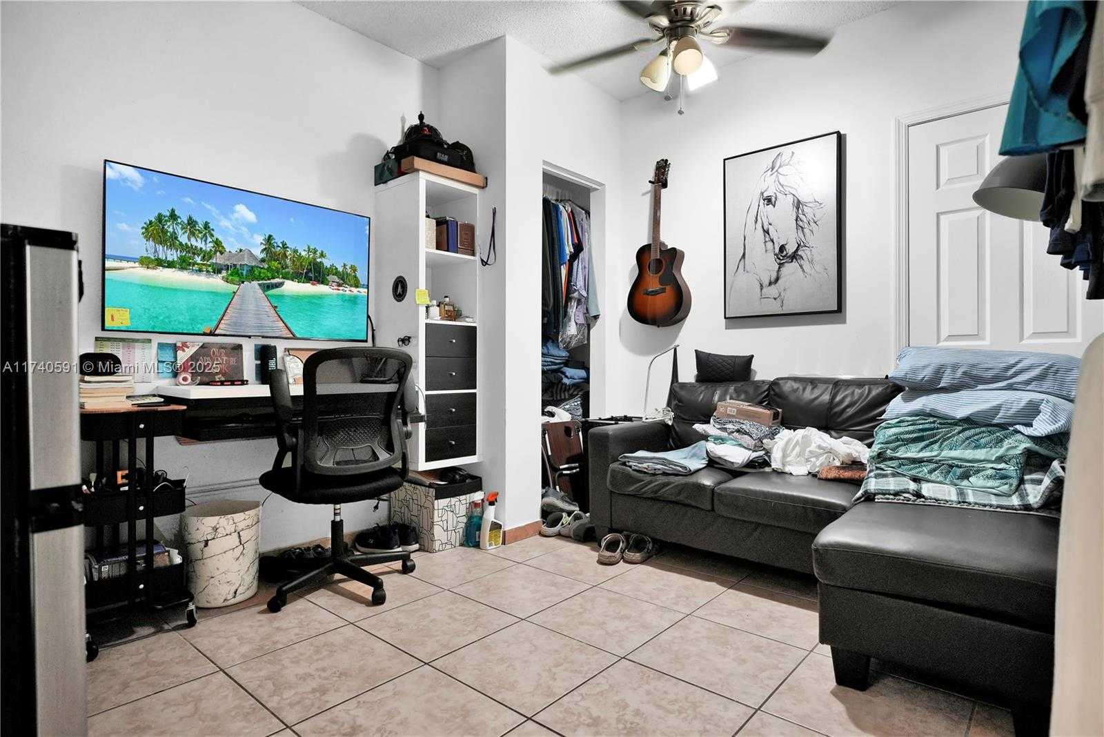 Small Image of 15921 SOUTH WEST 143RD AVE, Miami Number 35