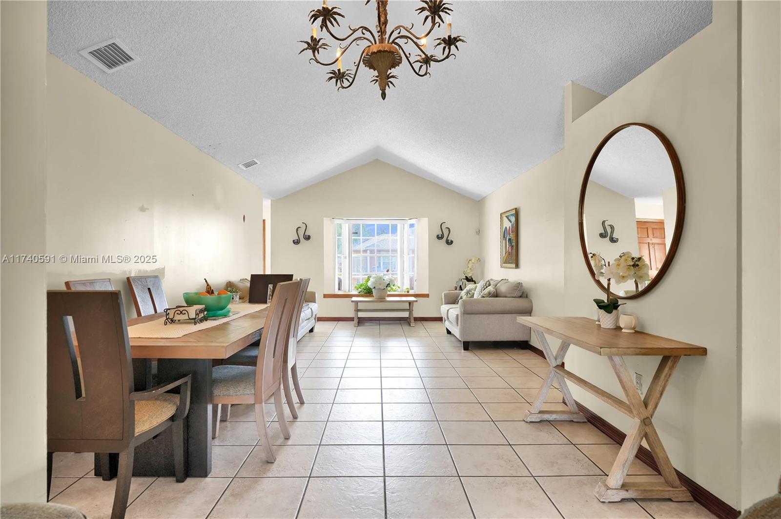 Small Image of 15921 SOUTH WEST 143RD AVE, Miami Number 7