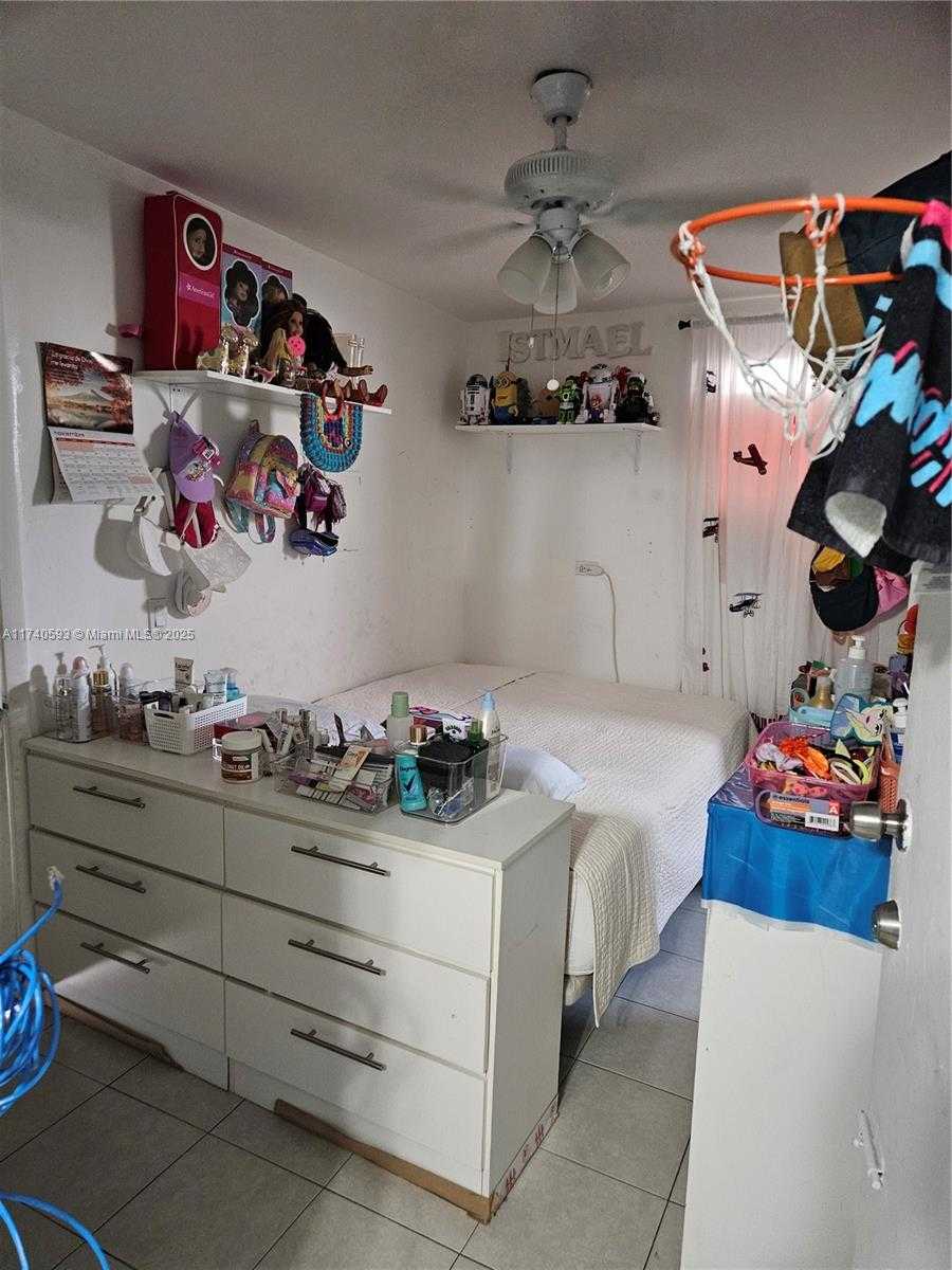Small Image of 1260 NORTH WEST 4TH ST, Miami Number 8