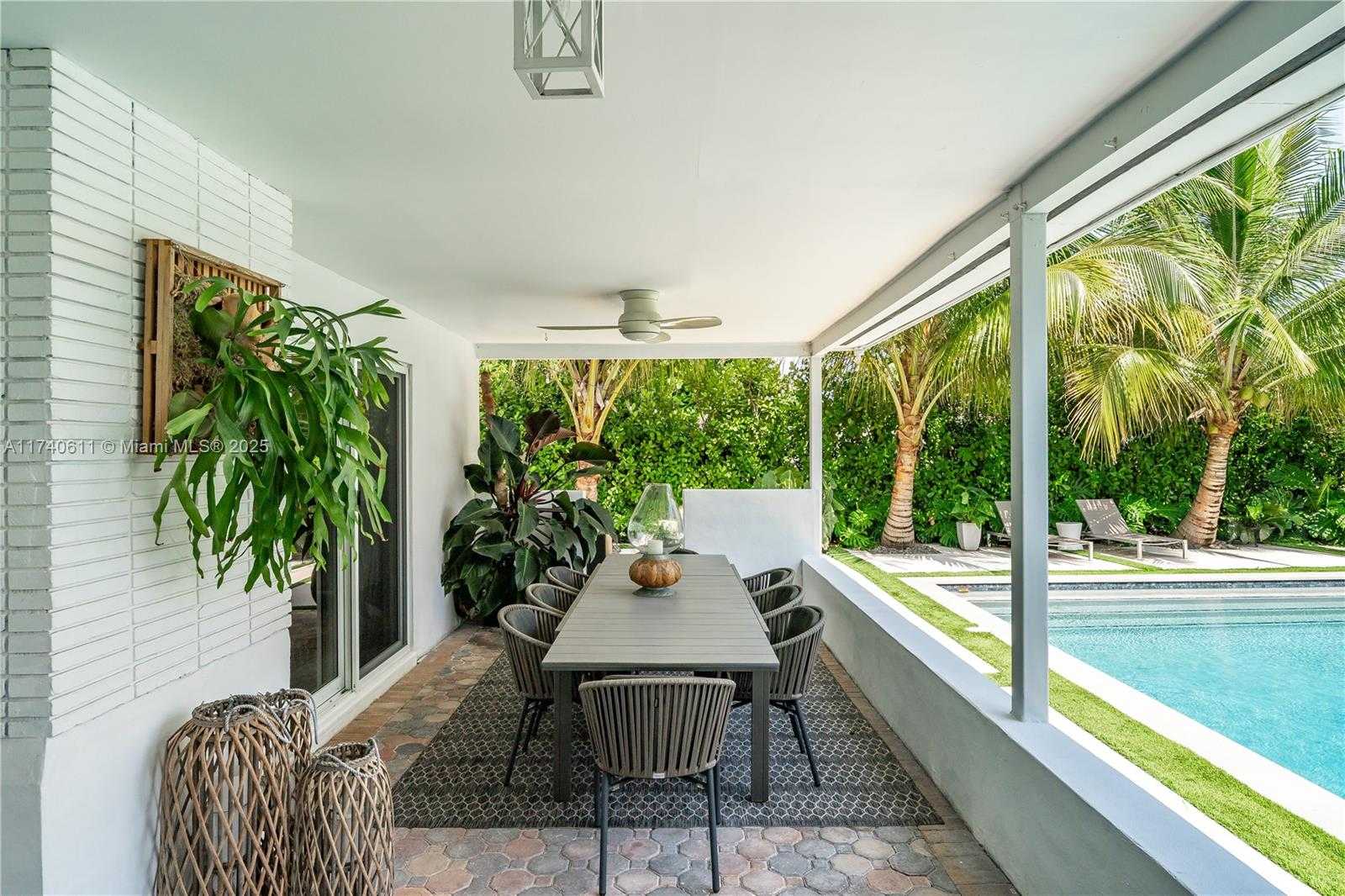 Small Image of 2135 NORTH EAST 124TH ST, North Miami Number 29