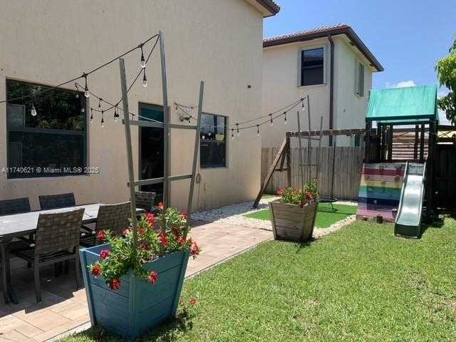 Small Image of 3609 SOUTH EAST 1 STREET, Homestead Number 23