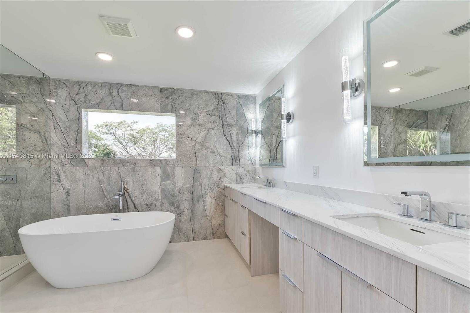Small Image of 14091 SOUTH WEST 82ND PL, Palmetto Bay Number 19