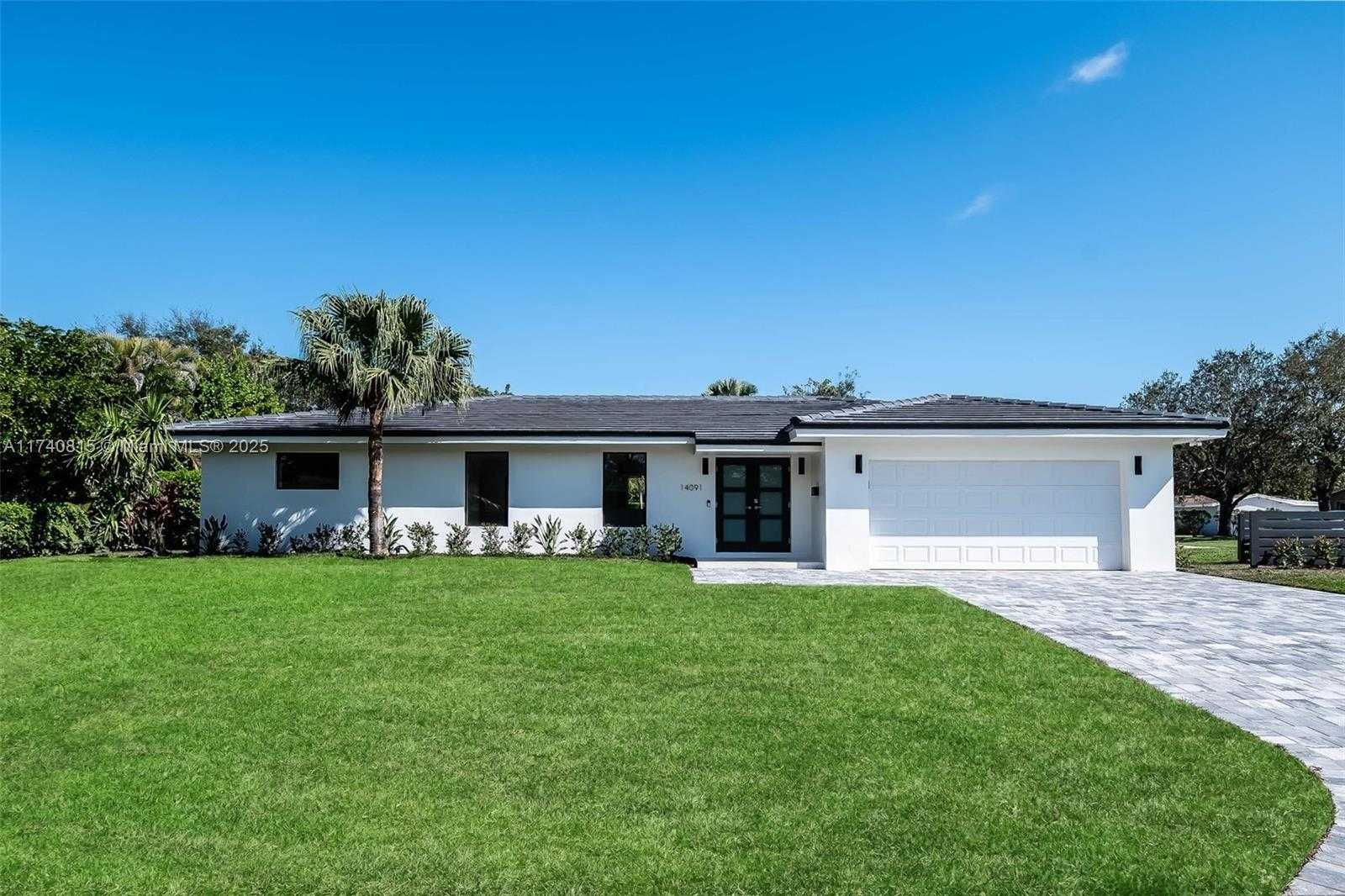 Small Image of 14091 SOUTH WEST 82ND PL, Palmetto Bay Number 2