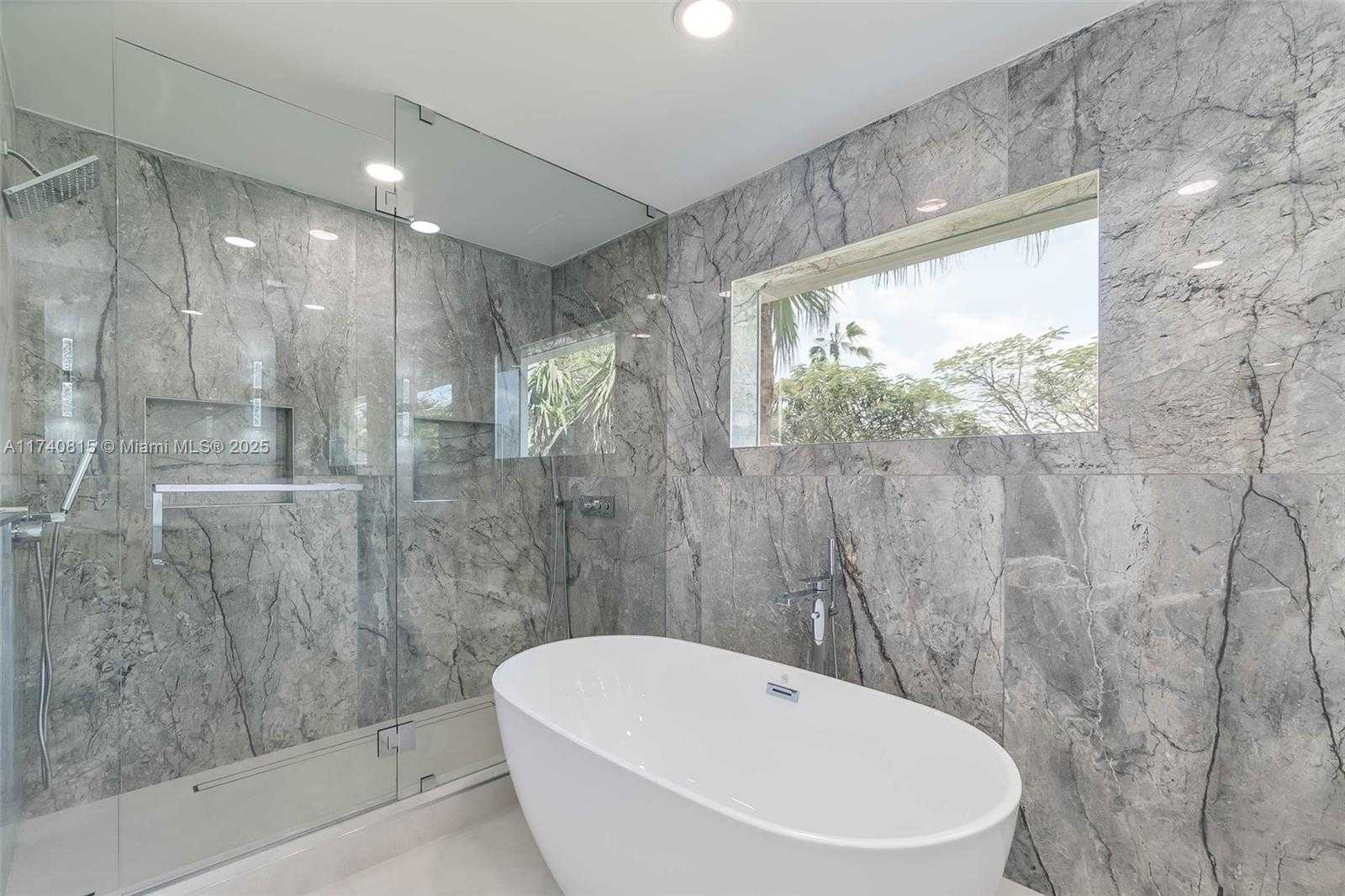 Small Image of 14091 SOUTH WEST 82ND PL, Palmetto Bay Number 20