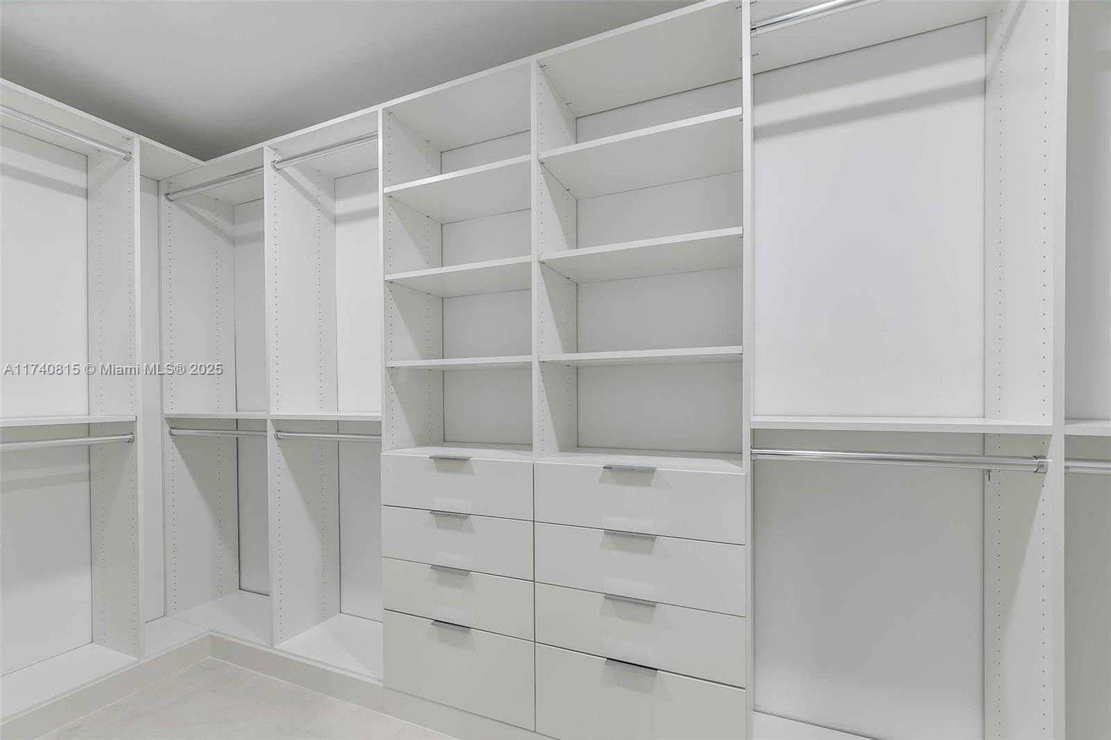 Small Image of 14091 SOUTH WEST 82ND PL, Palmetto Bay Number 21