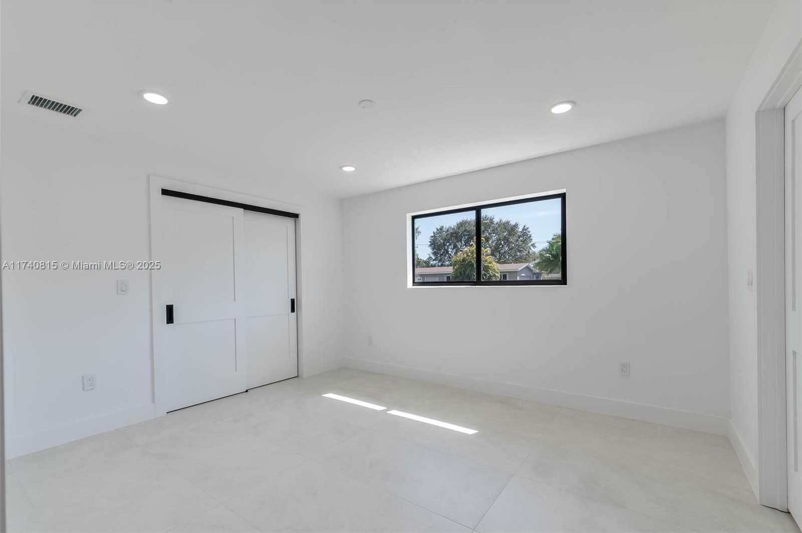 Small Image of 14091 SOUTH WEST 82ND PL, Palmetto Bay Number 22
