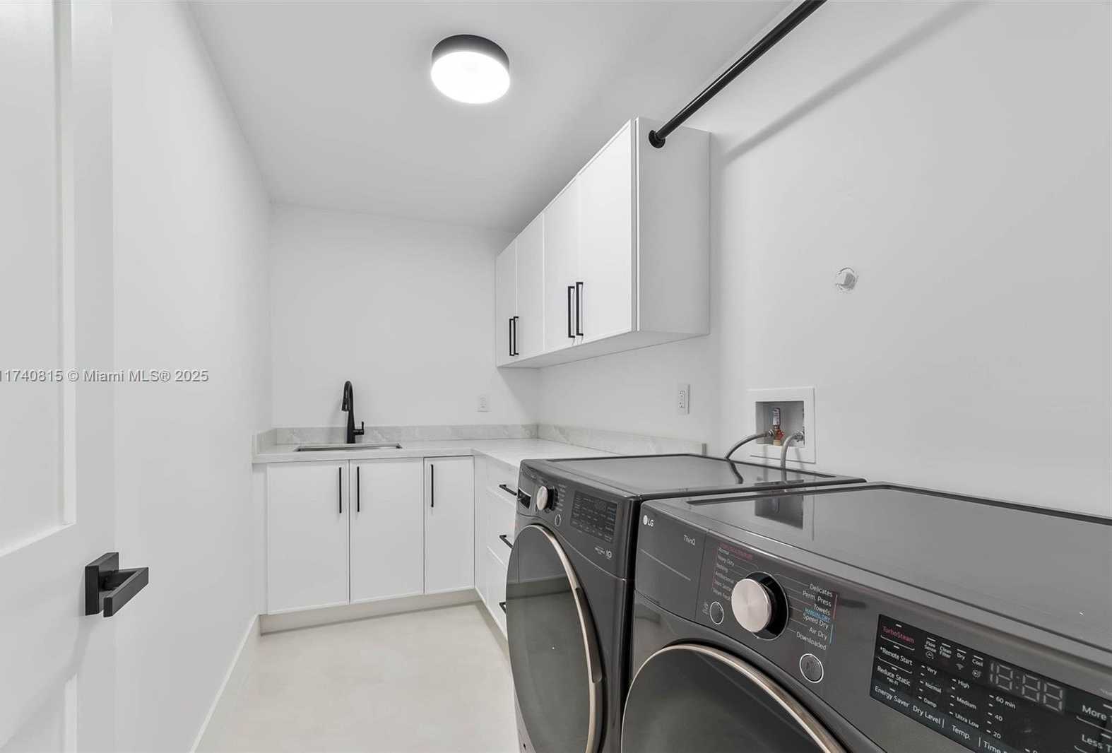 Small Image of 14091 SOUTH WEST 82ND PL, Palmetto Bay Number 32