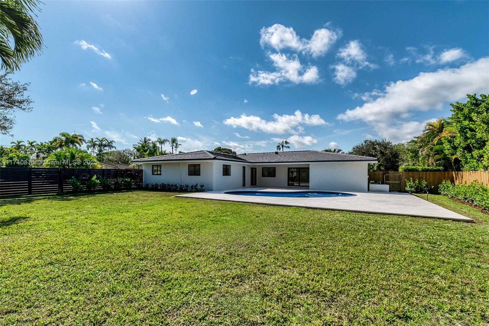 Small Image of 14091 SOUTH WEST 82ND PL, Palmetto Bay Number 38