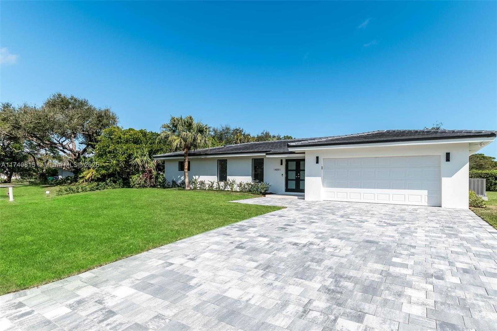 Small Image of 14091 SOUTH WEST 82ND PL, Palmetto Bay Number 4