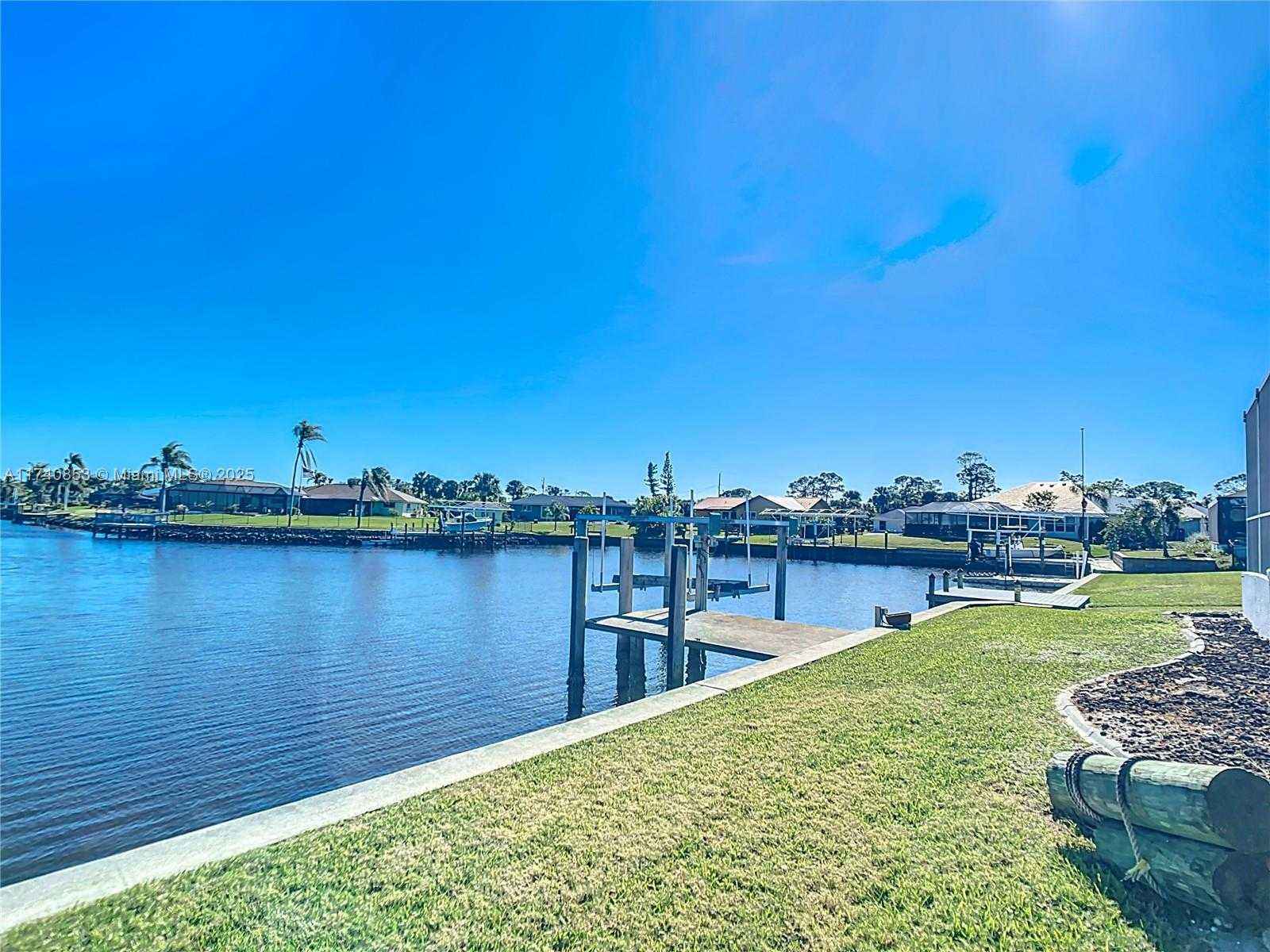 Small Image of Port Charlotte Number 65