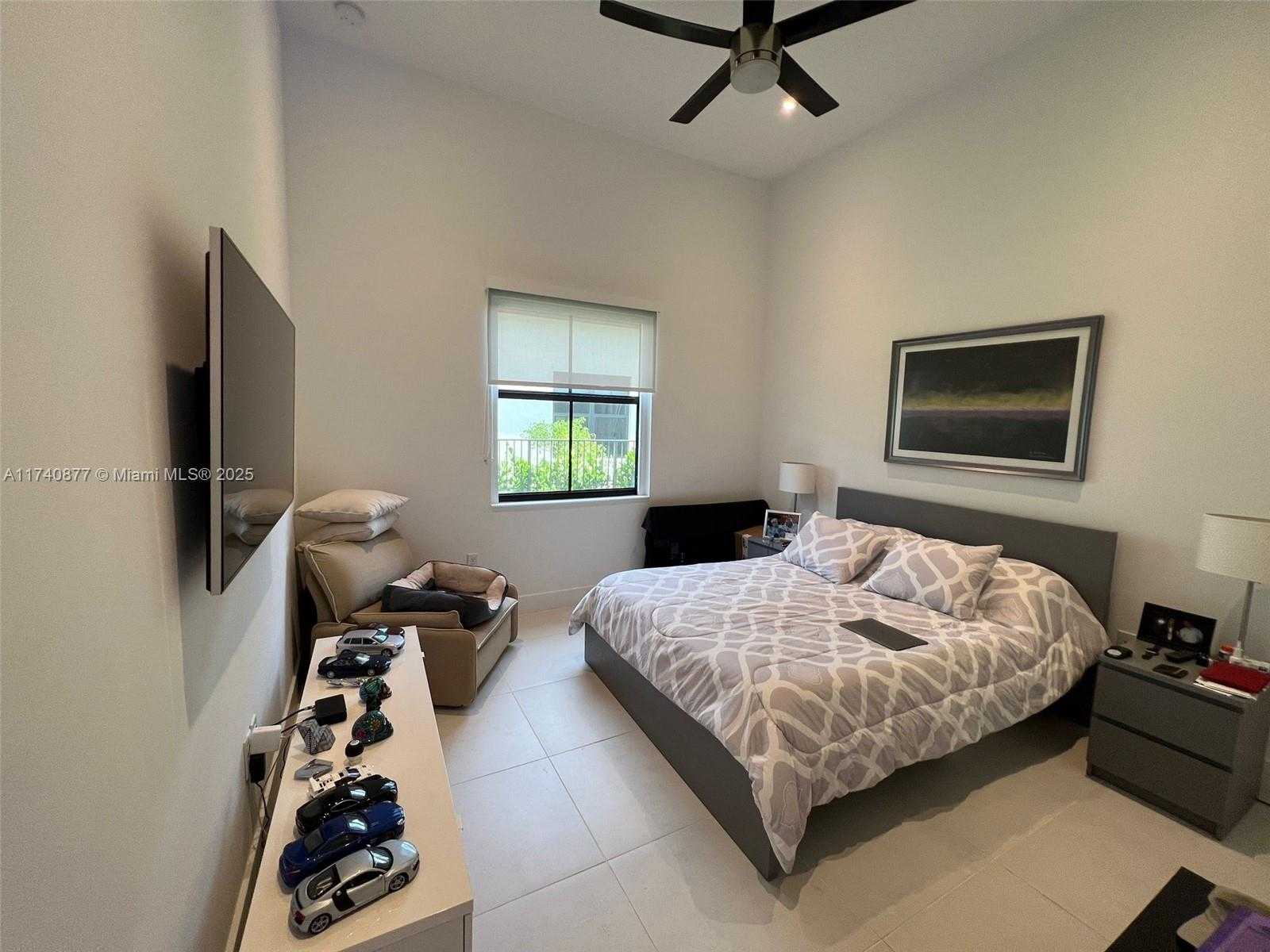 Small Image of 4957 CORRADO AVE, Ave Maria Number 9