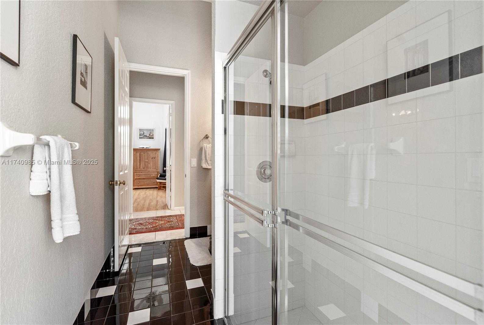 Small Image of 1113 SOUTH WEST 156TH TER, Pembroke Pines Number 21