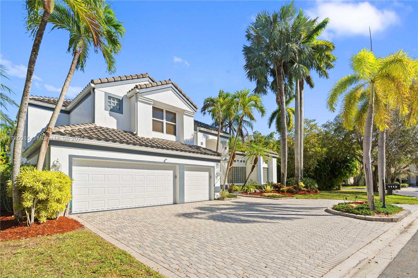 Small Image of 1113 SOUTH WEST 156TH TER, Pembroke Pines Number 4