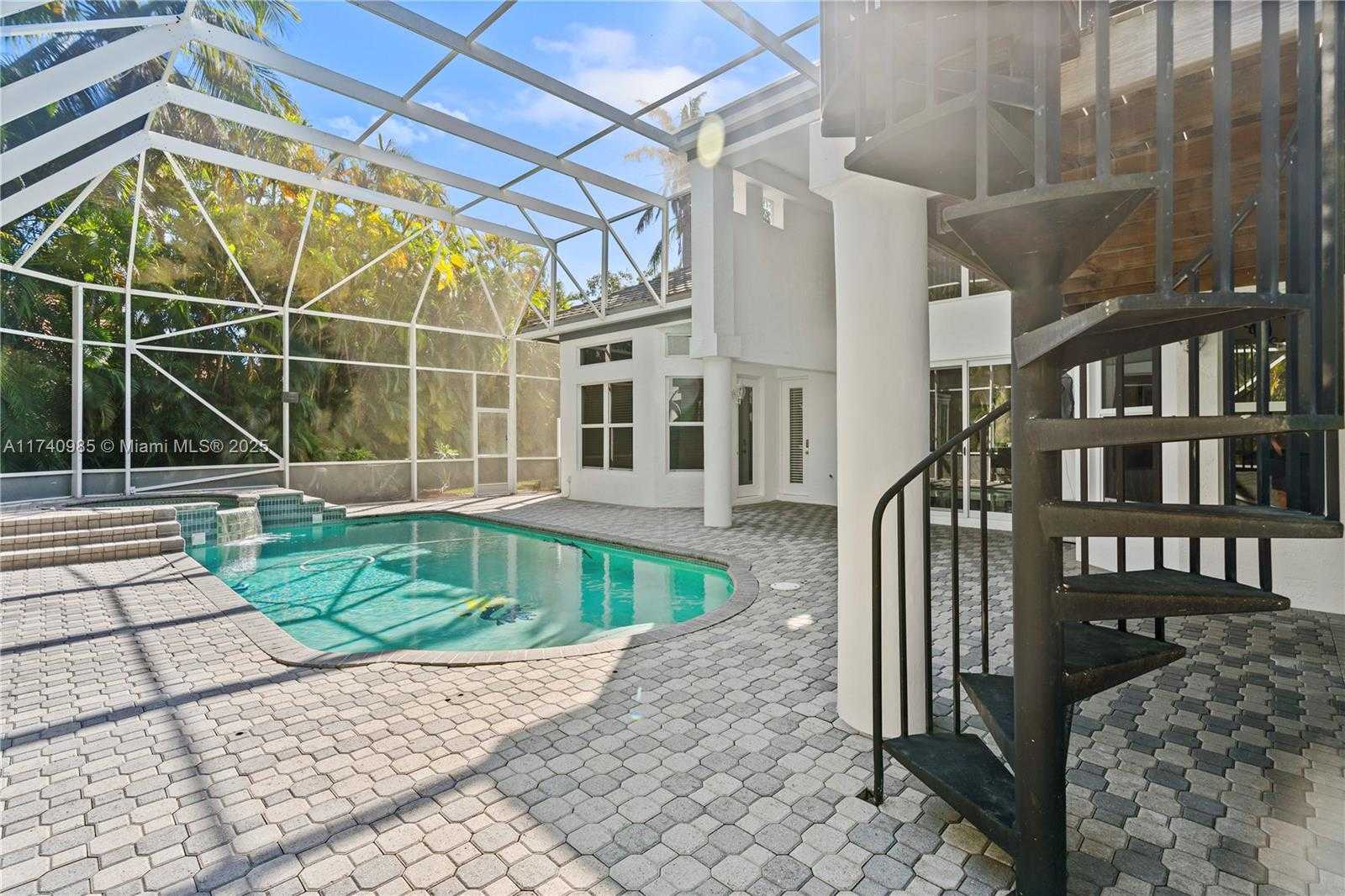 Small Image of 1113 SOUTH WEST 156TH TER, Pembroke Pines Number 55
