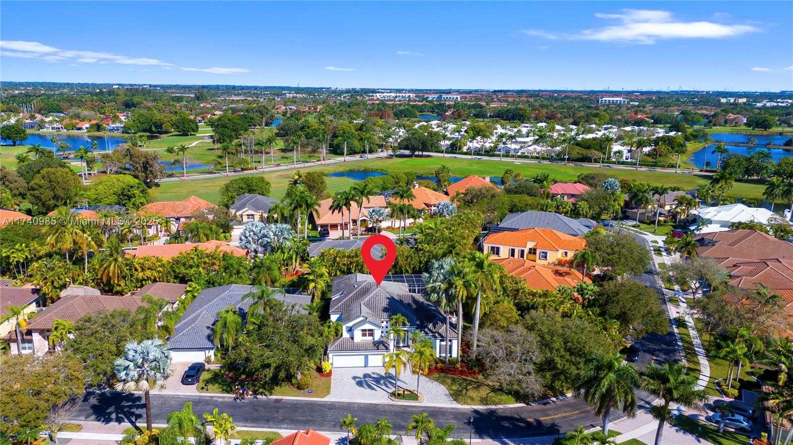 Small Image of 1113 SOUTH WEST 156TH TER, Pembroke Pines Number 63