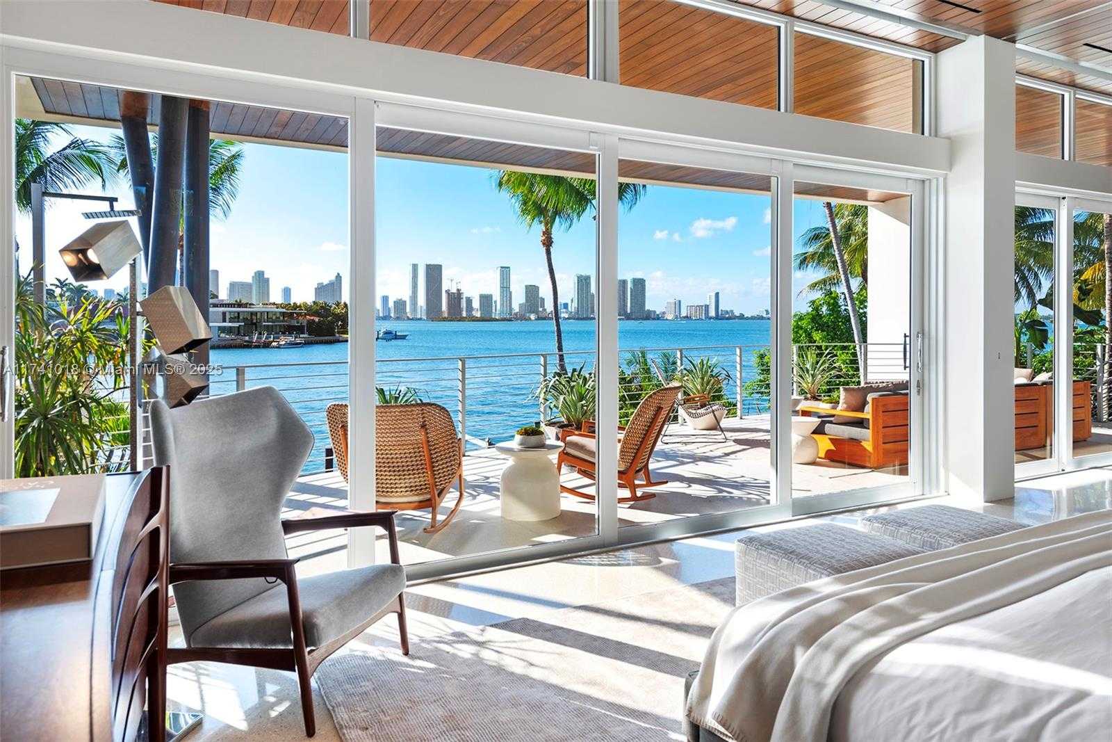 Small Image of 610 WEST DILIDO DR, Miami Beach Number 32