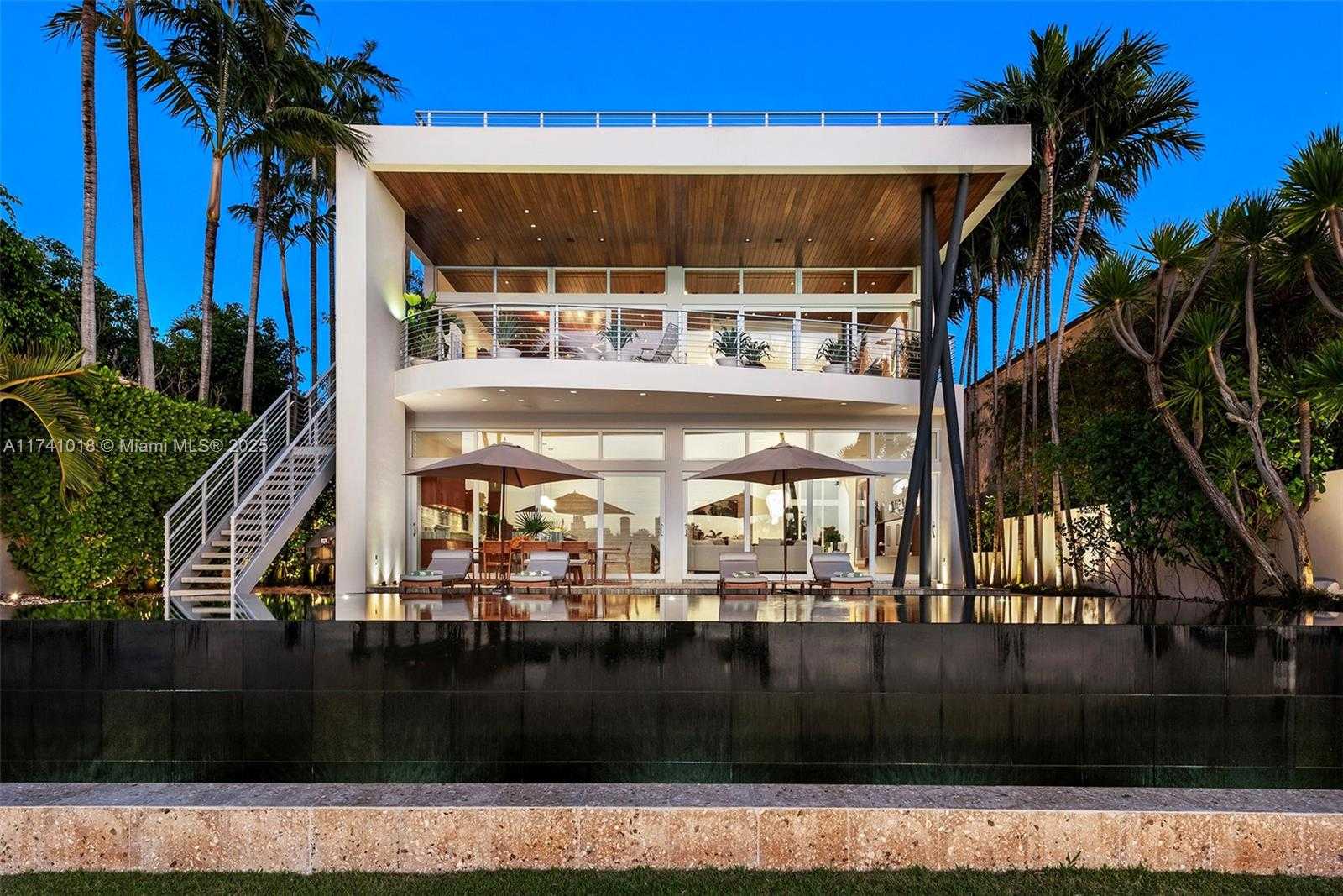 Small Image of 610 WEST DILIDO DR, Miami Beach Number 70