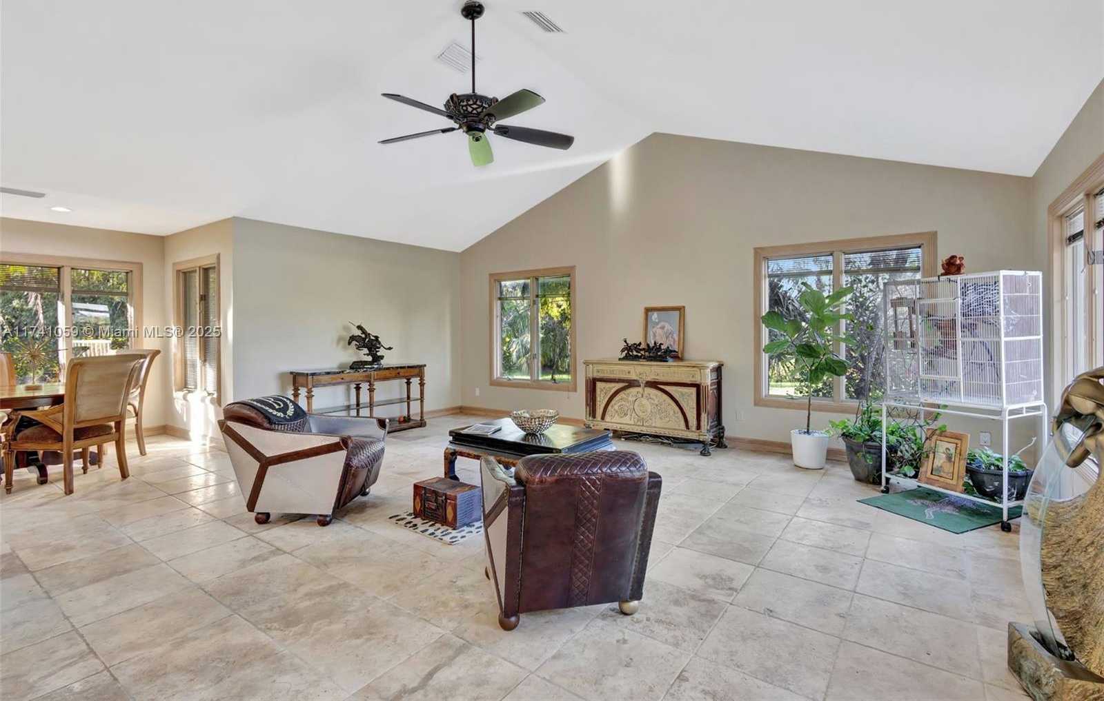 Small Image of 2400 NORTH WEST LAKERIDGE DR, Palm City Number 17