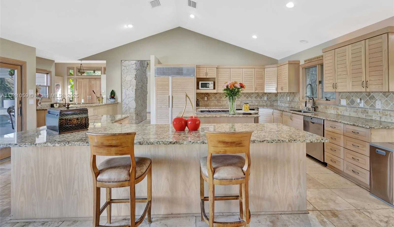 Small Image of 2400 NORTH WEST LAKERIDGE DR, Palm City Number 23