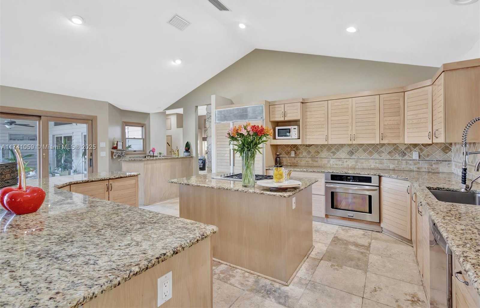 Small Image of 2400 NORTH WEST LAKERIDGE DR, Palm City Number 24