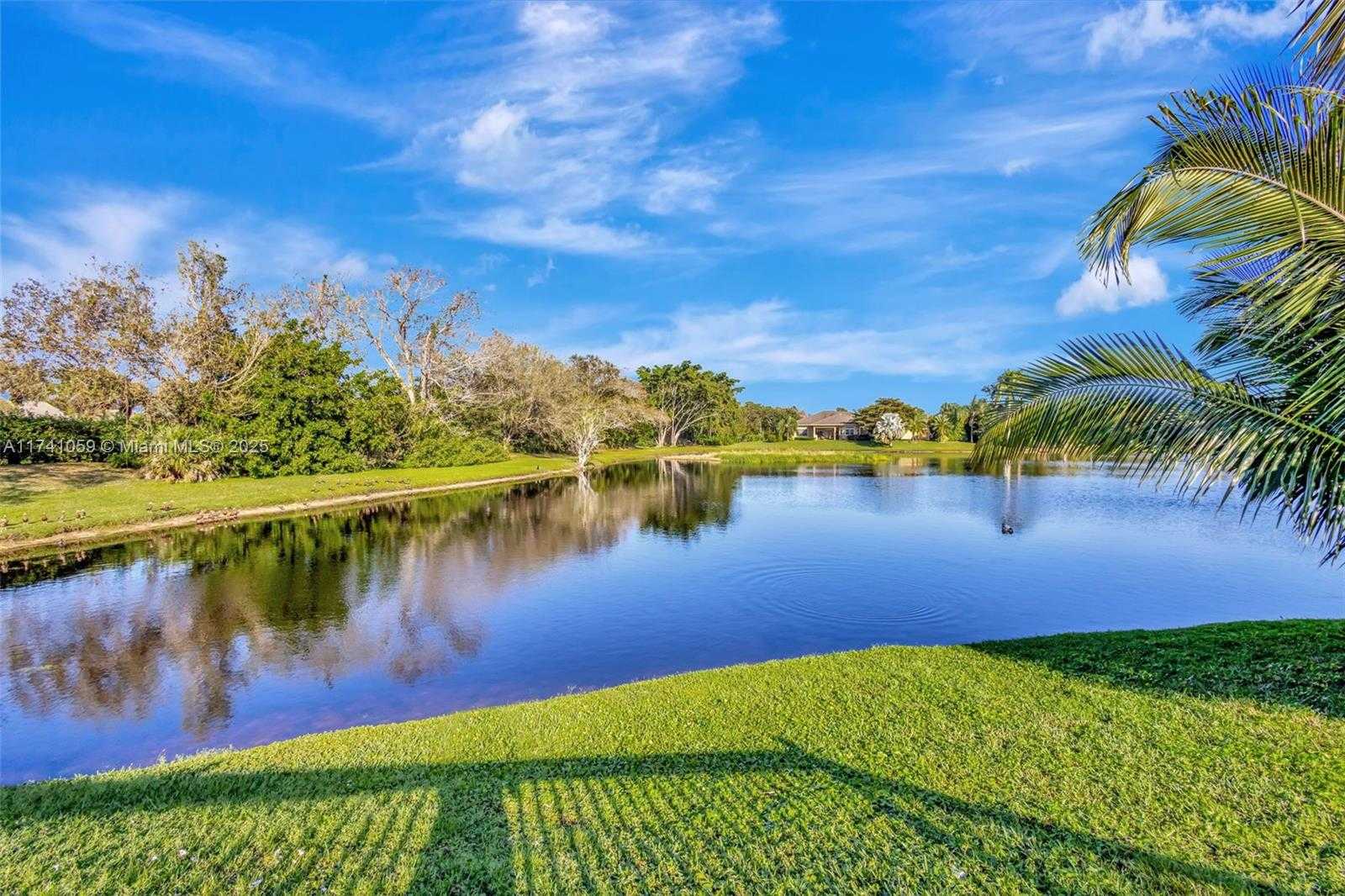 Small Image of 2400 NORTH WEST LAKERIDGE DR, Palm City Number 3
