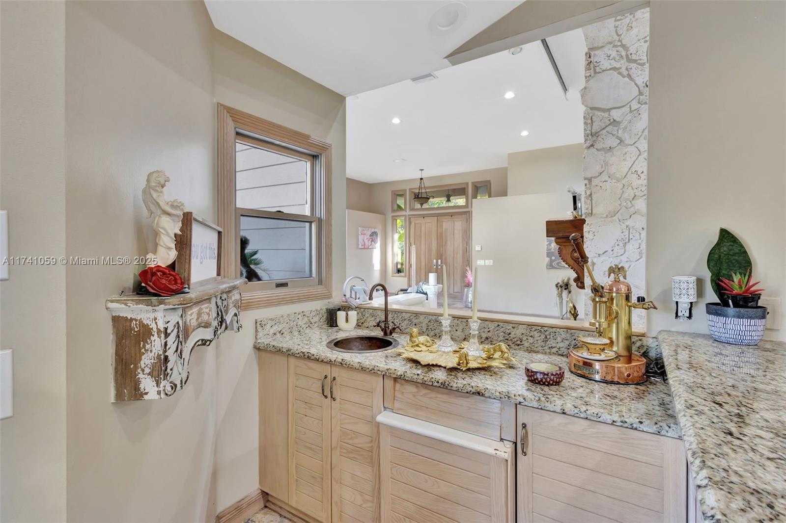 Small Image of 2400 NORTH WEST LAKERIDGE DR, Palm City Number 34