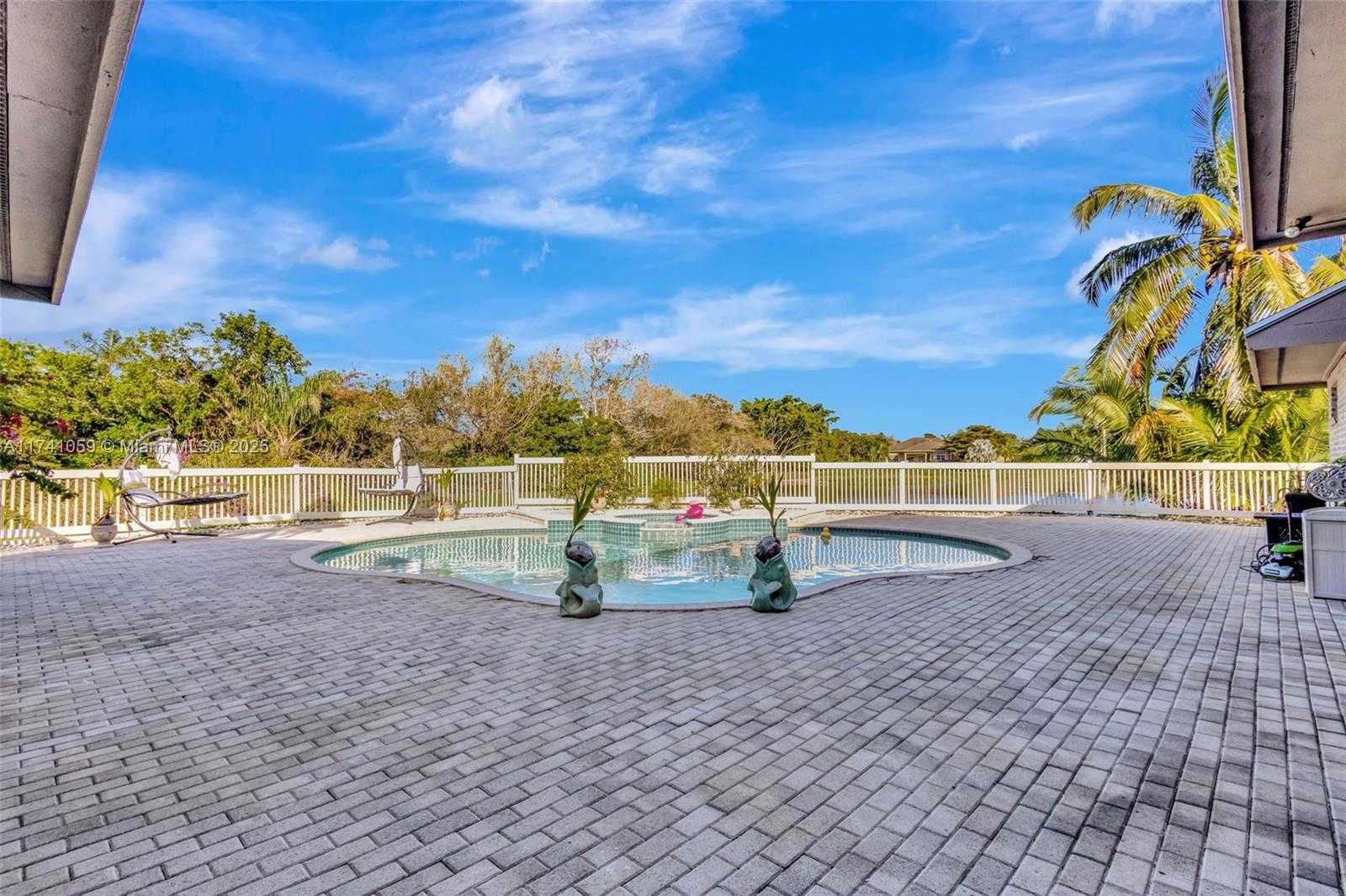 Small Image of 2400 NORTH WEST LAKERIDGE DR, Palm City Number 53