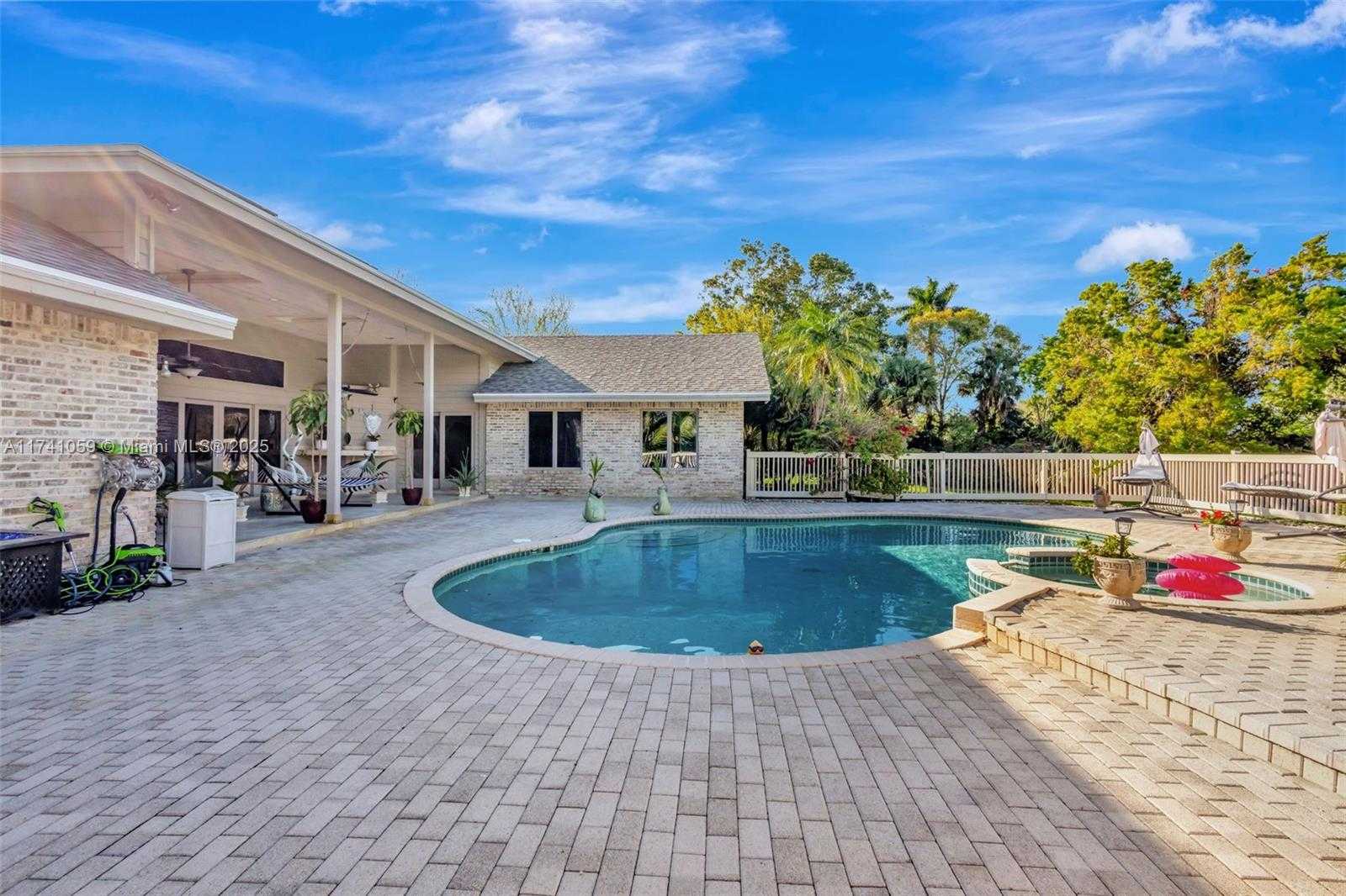 Small Image of 2400 NORTH WEST LAKERIDGE DR, Palm City Number 55