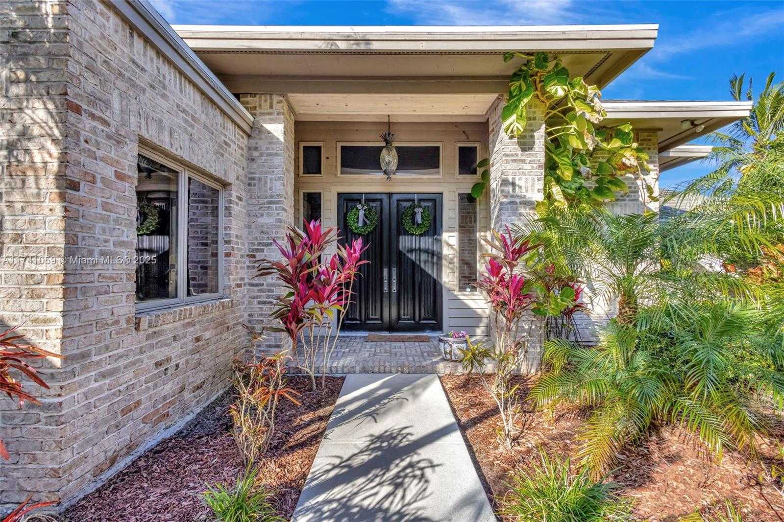 Small Image of 2400 NORTH WEST LAKERIDGE DR, Palm City Number 6
