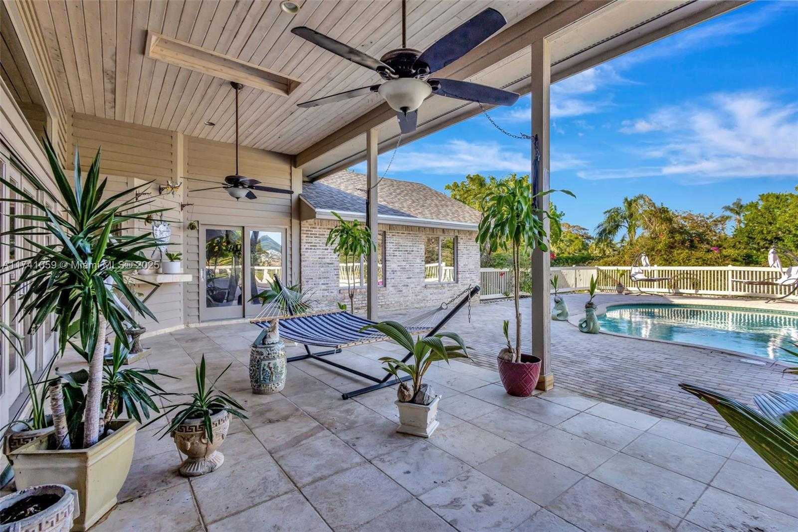 Small Image of 2400 NORTH WEST LAKERIDGE DR, Palm City Number 62
