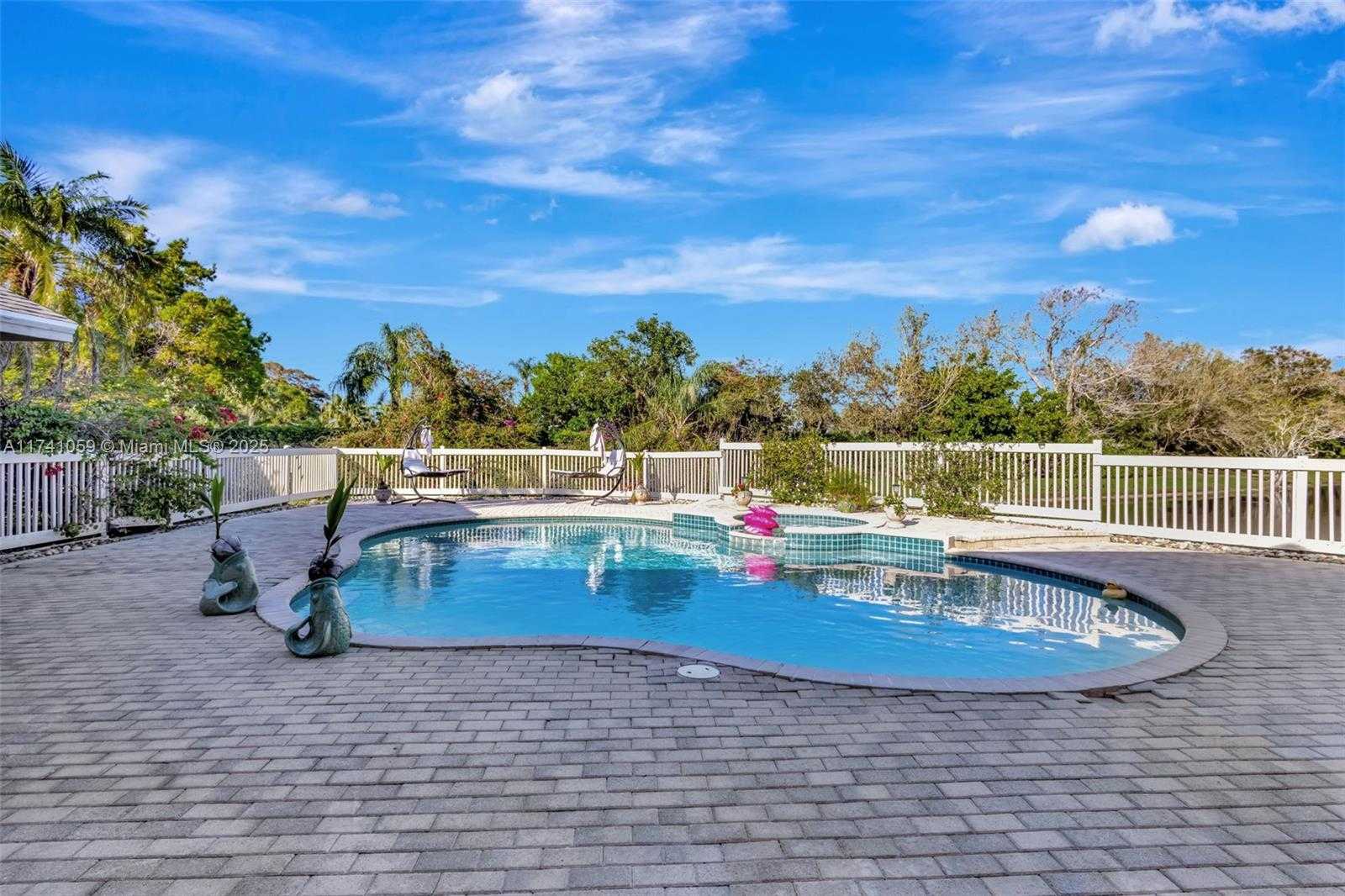 Small Image of 2400 NORTH WEST LAKERIDGE DR, Palm City Number 63