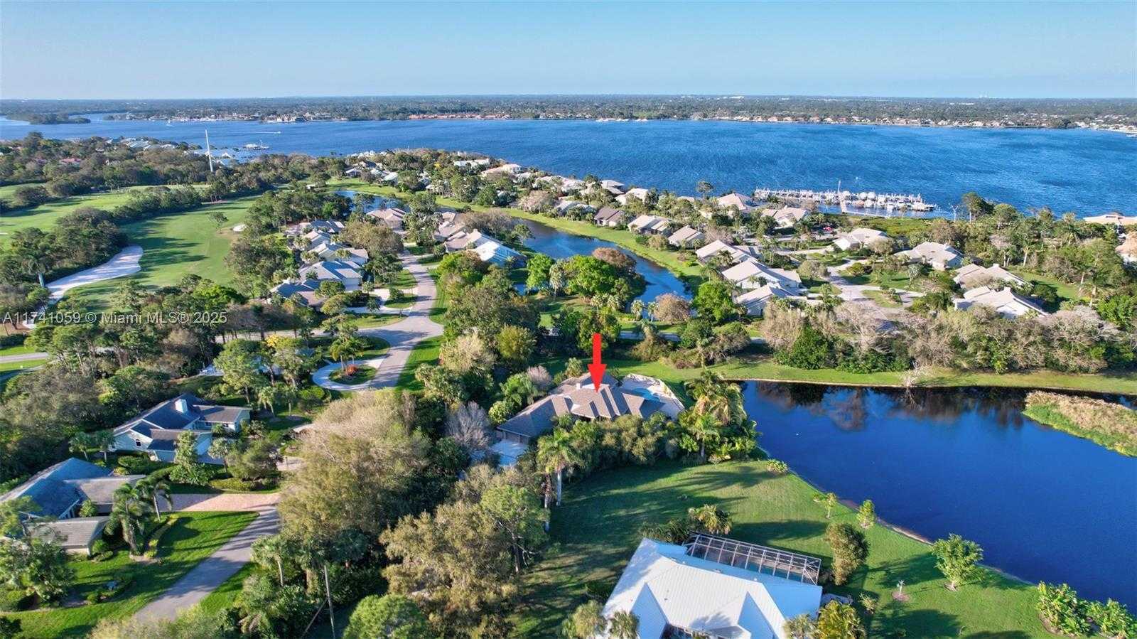 Small Image of 2400 NORTH WEST LAKERIDGE DR, Palm City Number 70