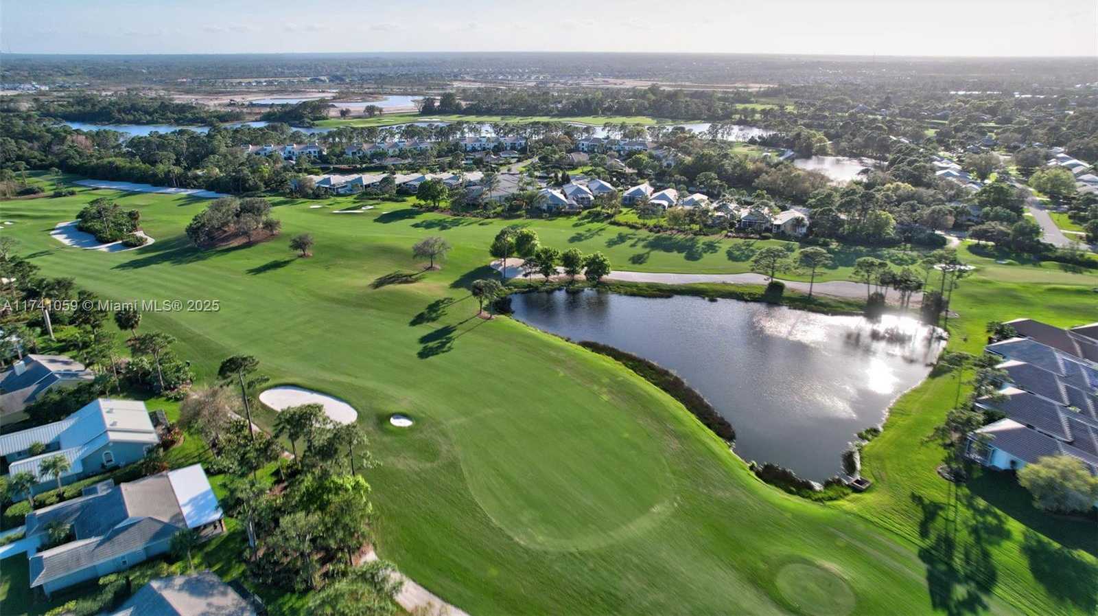 Small Image of 2400 NORTH WEST LAKERIDGE DR, Palm City Number 78