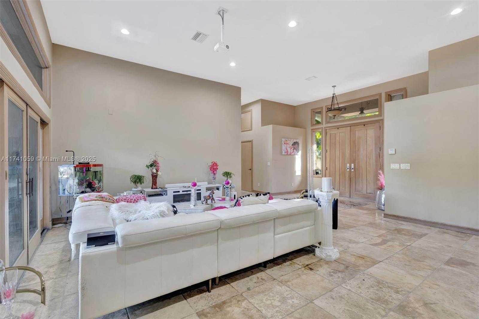 Small Image of 2400 NORTH WEST LAKERIDGE DR, Palm City Number 9