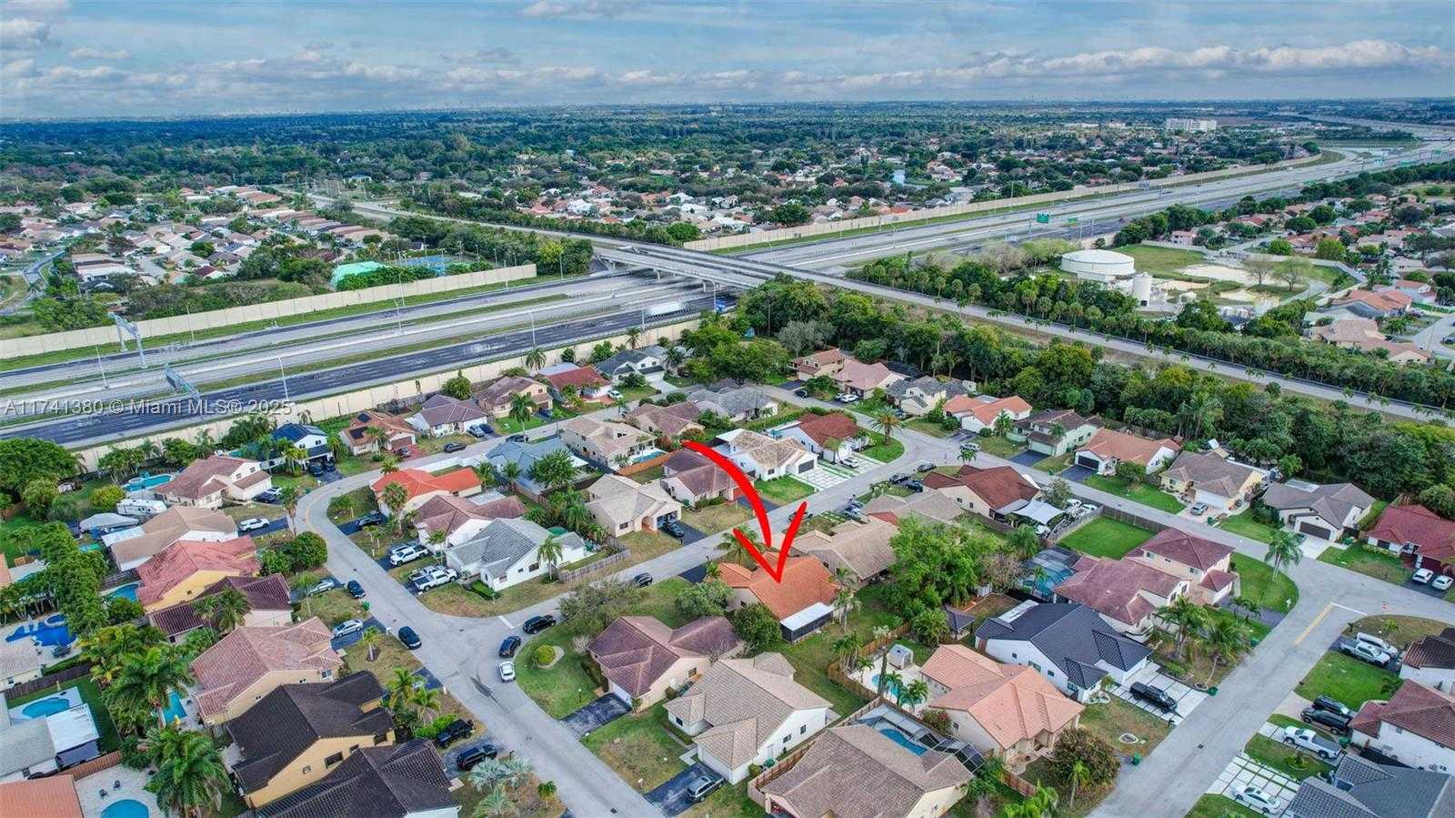 Small Image of 5911 EPSOM LN, Davie Number 42