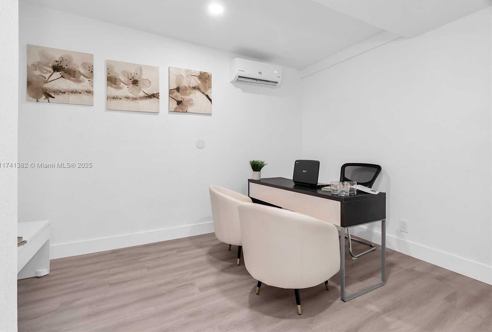 Small Image of 658 SOUTH WEST 1ST CT, Boynton Beach Number 26