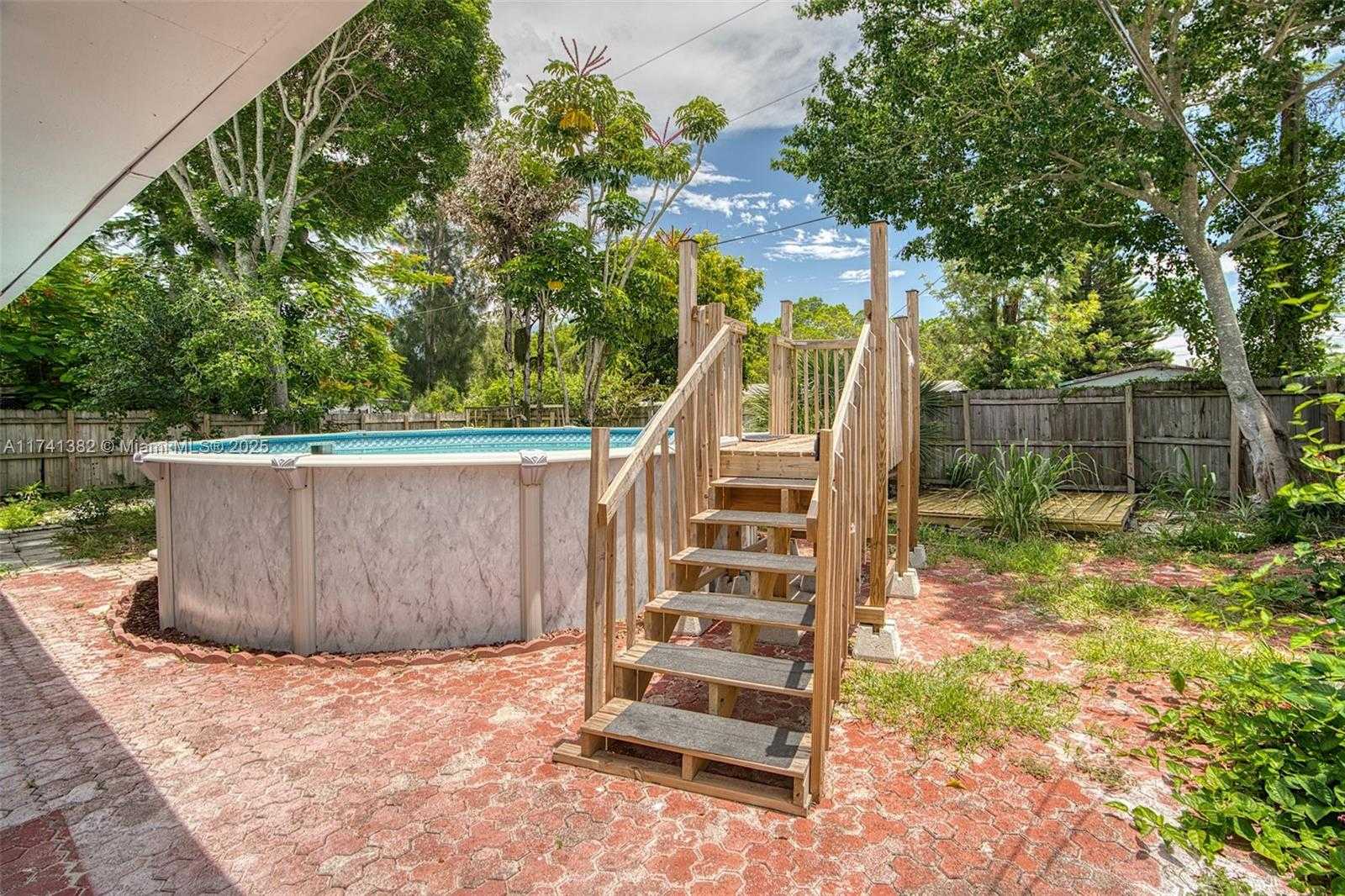 Small Image of 658 SOUTH WEST 1ST CT, Boynton Beach Number 37