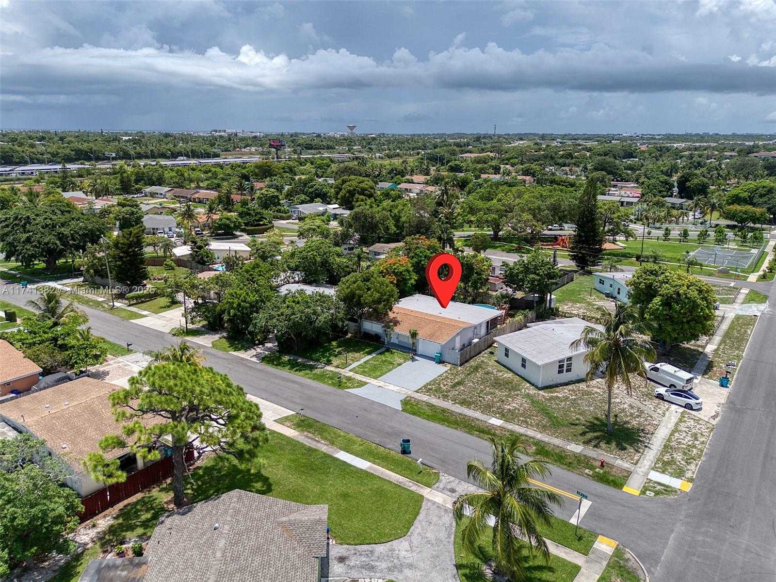 Small Image of 658 SOUTH WEST 1ST CT, Boynton Beach Number 42