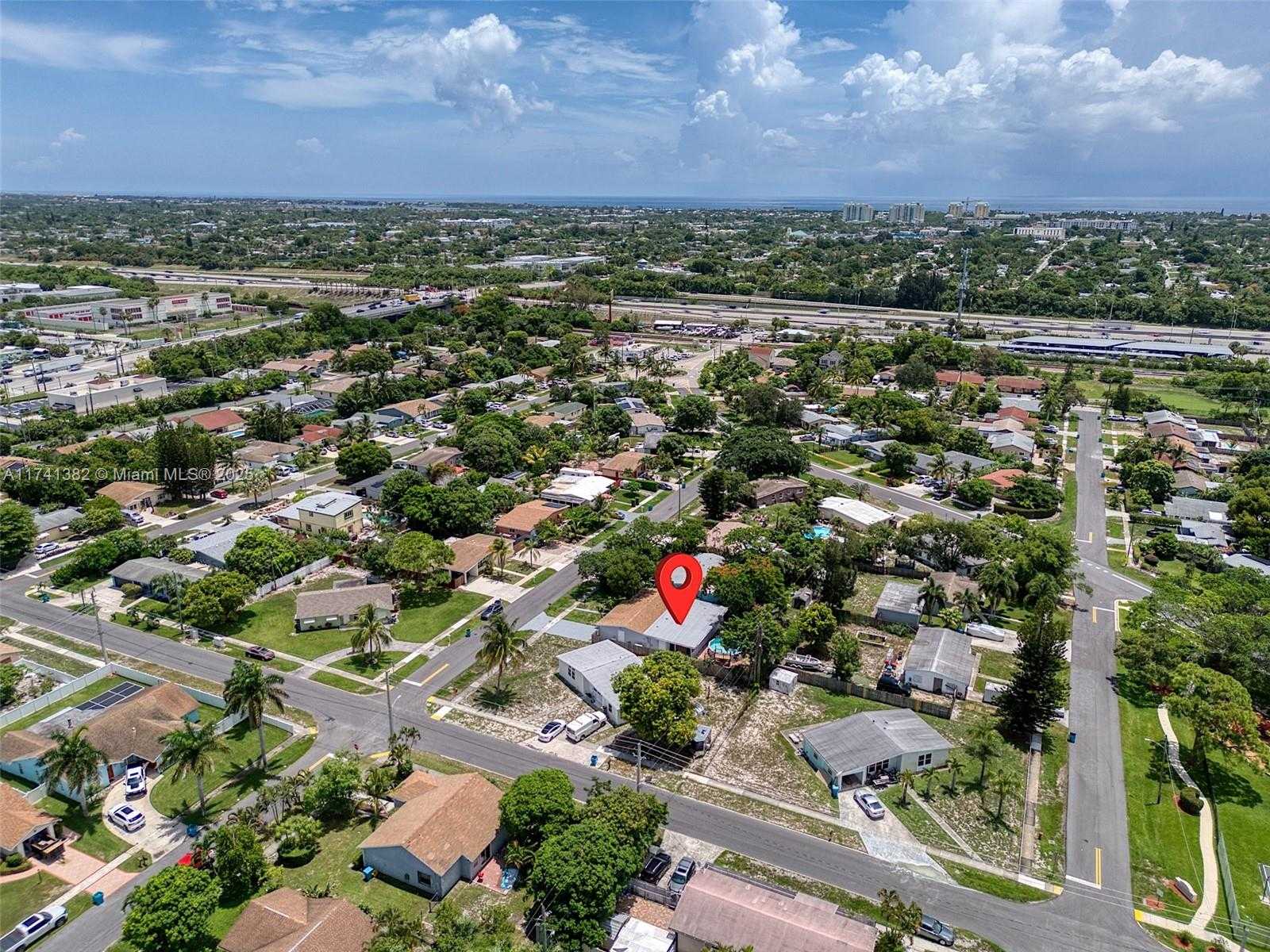 Small Image of 658 SOUTH WEST 1ST CT, Boynton Beach Number 44