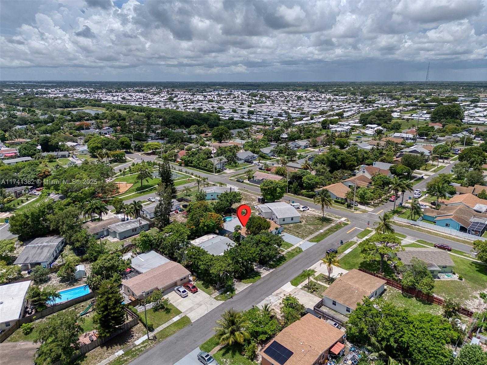 Small Image of 658 SOUTH WEST 1ST CT, Boynton Beach Number 48