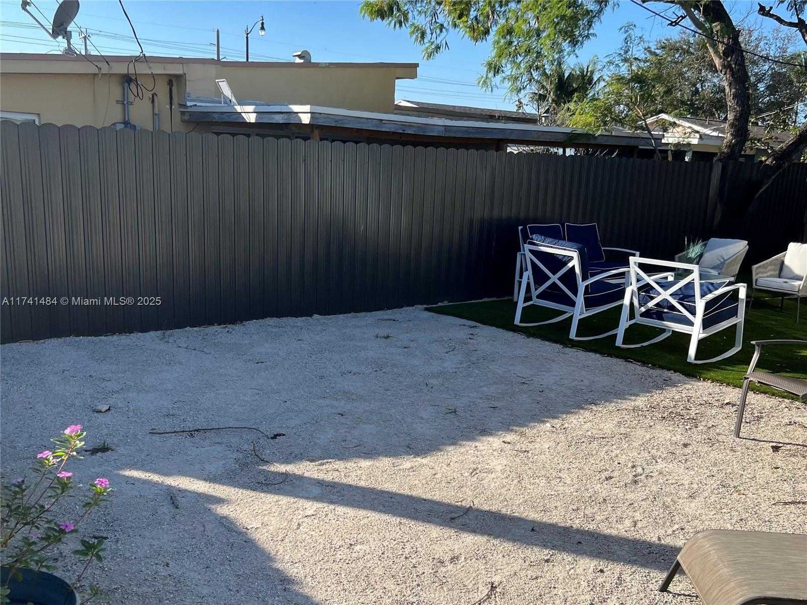 Small Image of 3771 NORTH EAST 16TH AVE, Pompano Beach Number 14