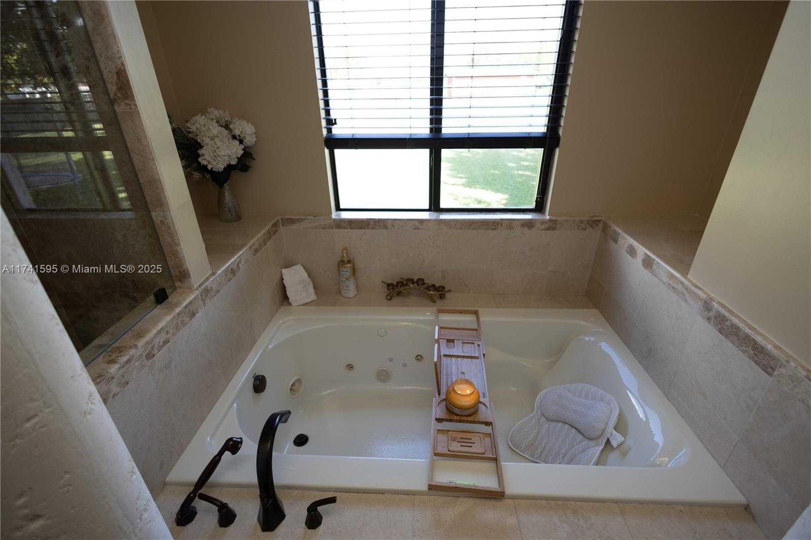 Small Image of 20875 SOUTH WEST 236TH ST, Homestead Number 21