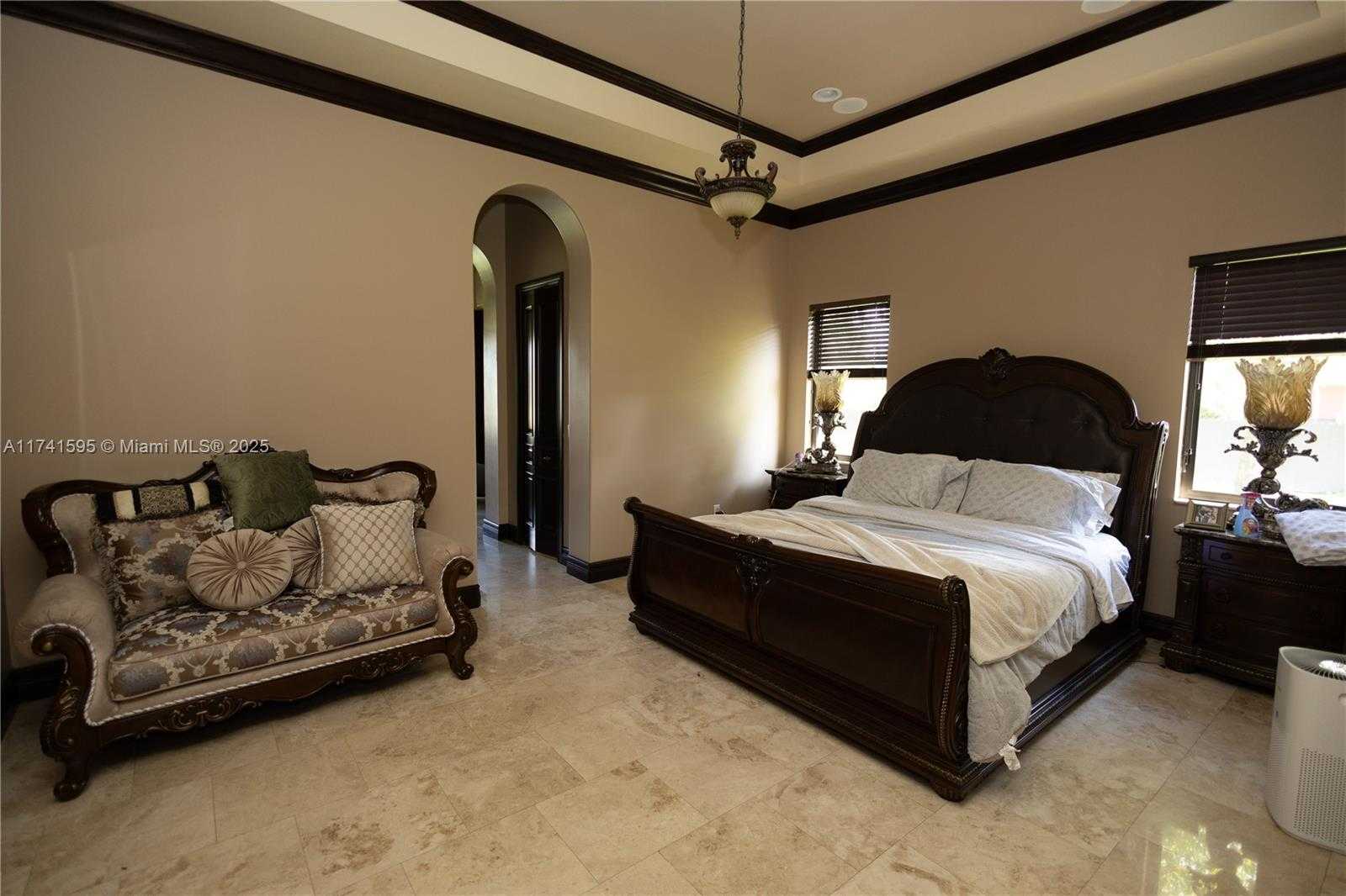 Small Image of 20875 SOUTH WEST 236TH ST, Homestead Number 22