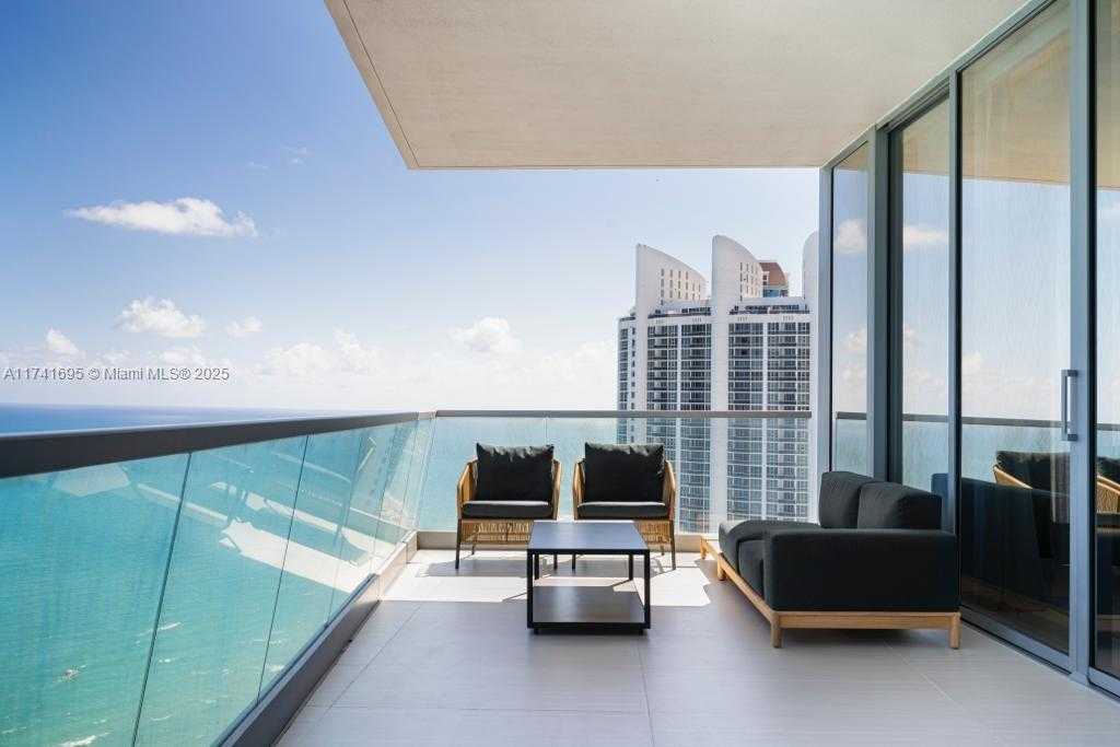 Small Image of 18501 Collins Ave Apartment 3504, Sunny Isles Beach, FL 33160, USA Number 10