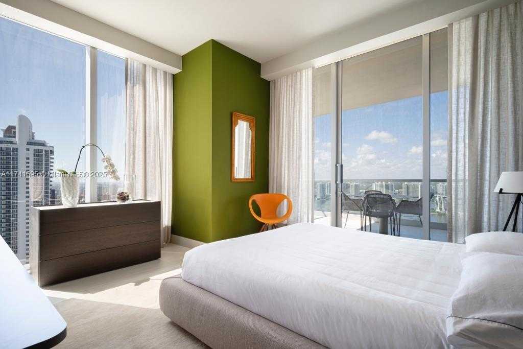 Small Image of 18501 Collins Ave Apartment 3504, Sunny Isles Beach, FL 33160, USA Number 2