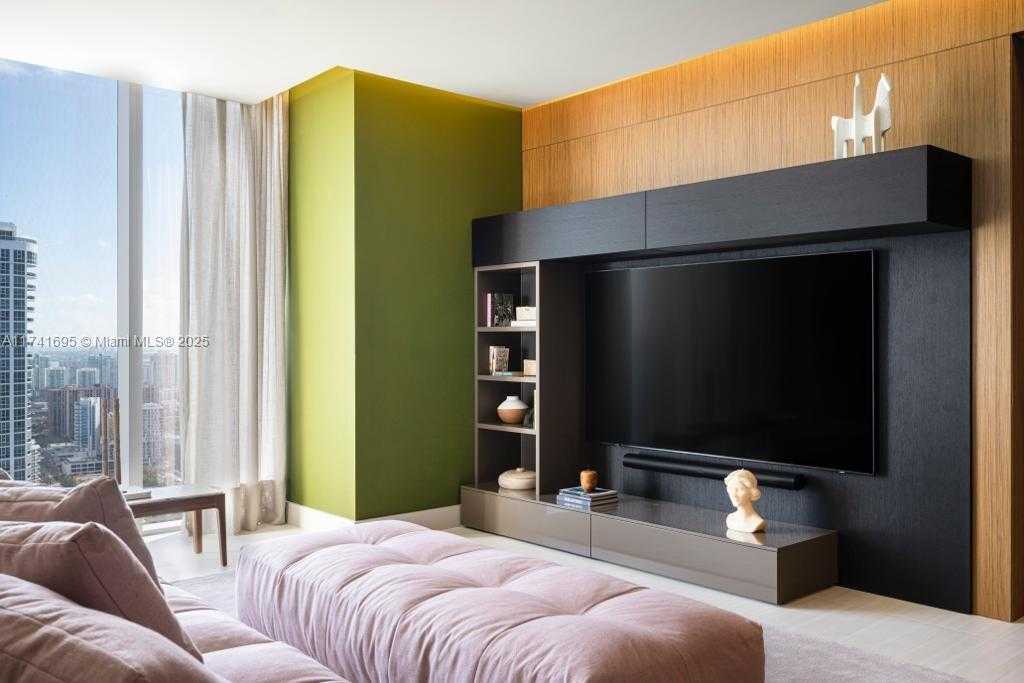 Small Image of 18501 Collins Ave Apartment 3504, Sunny Isles Beach, FL 33160, USA Number 5