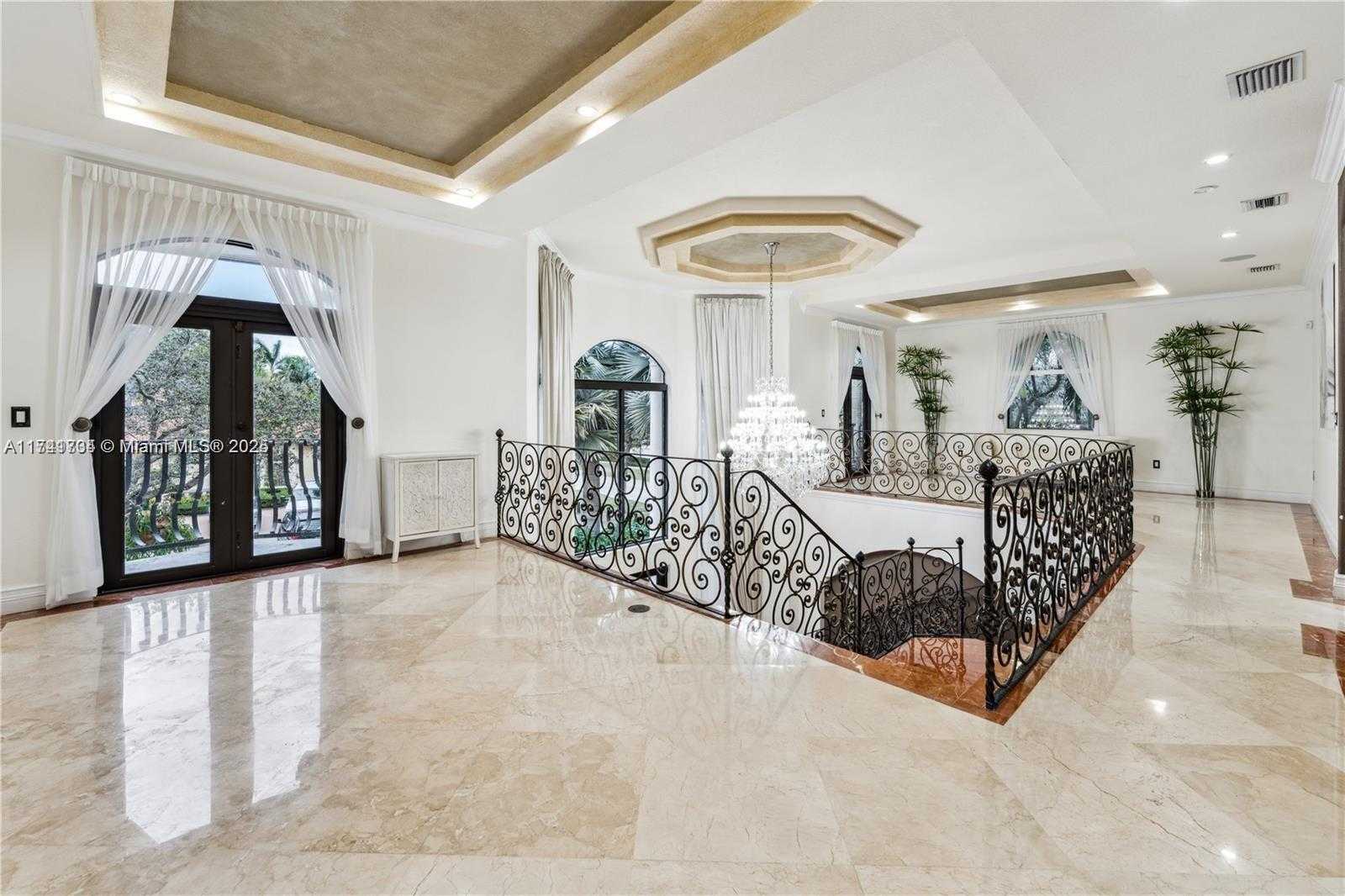 Small Image of 8200 NORTH WEST 163RD ST, Miami Lakes Number 14
