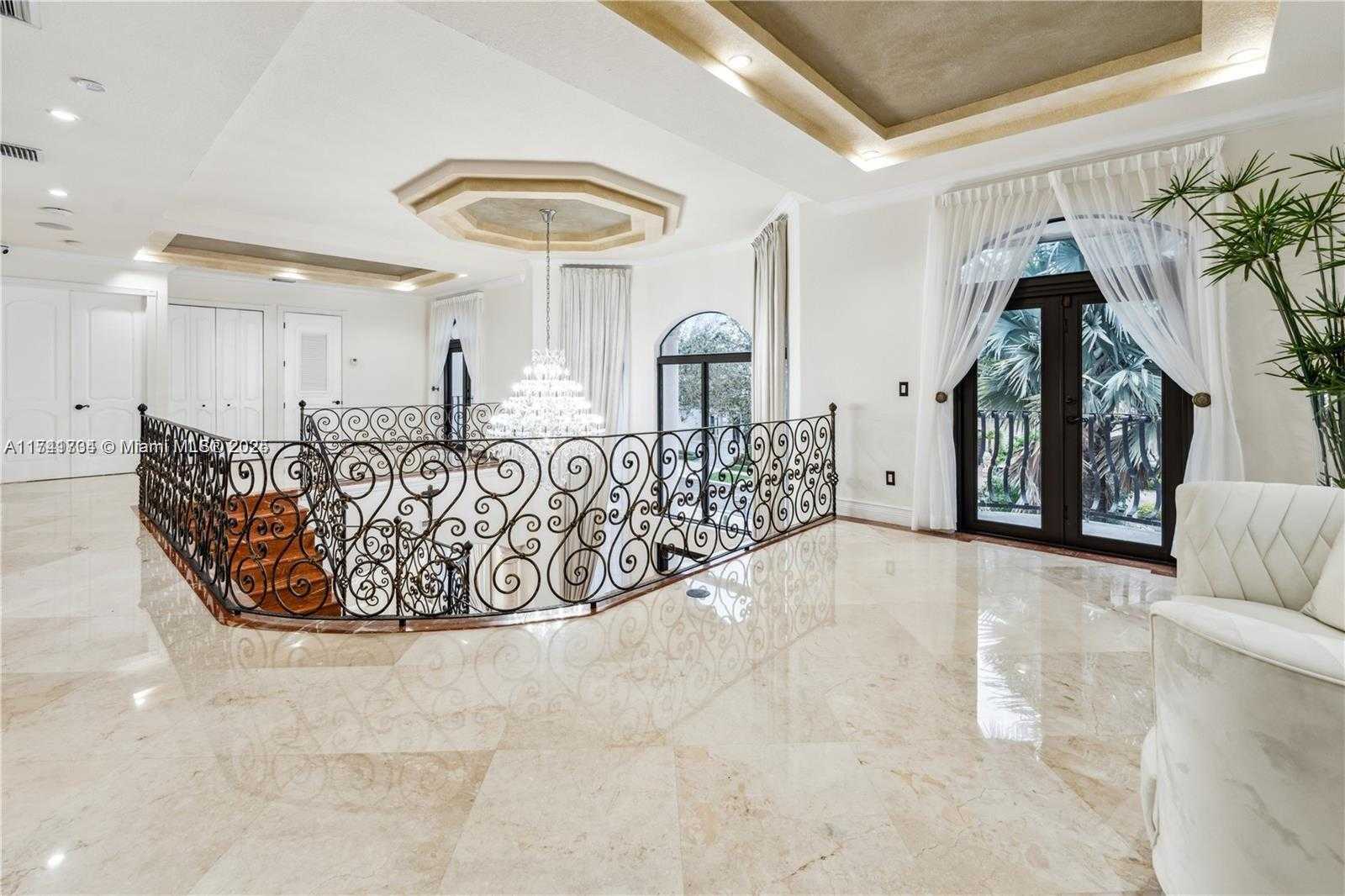 Small Image of 8200 NORTH WEST 163RD ST, Miami Lakes Number 15