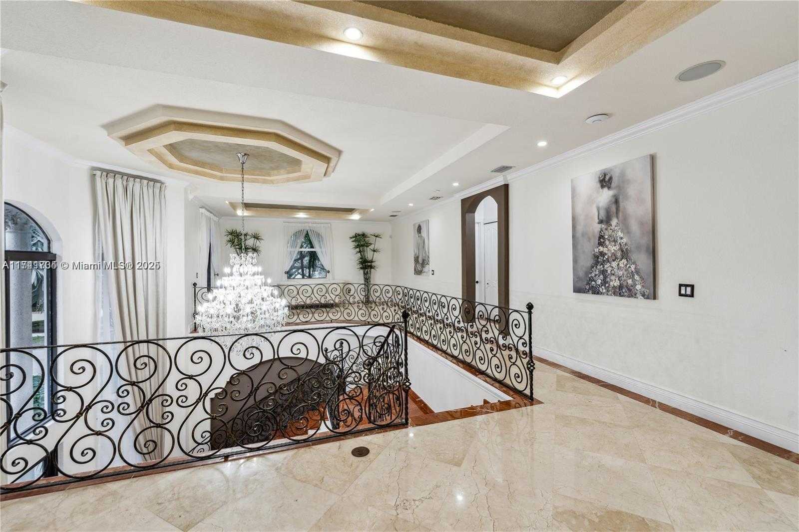 Small Image of 8200 NORTH WEST 163RD ST, Miami Lakes Number 18