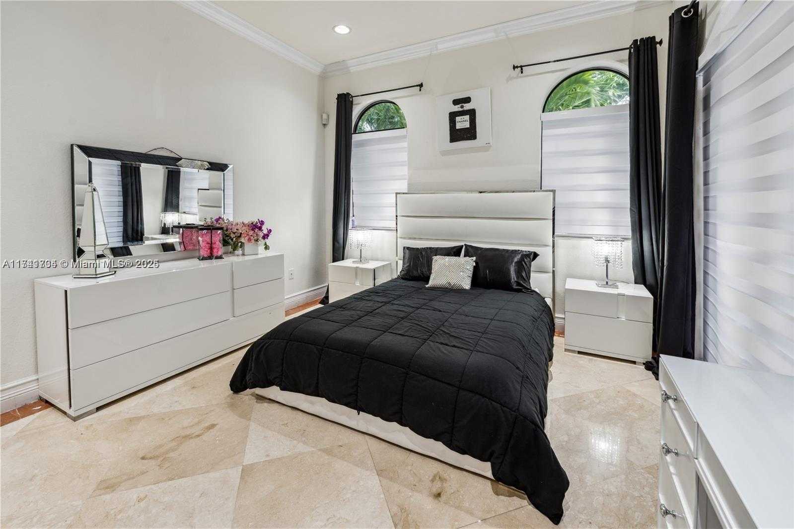 Small Image of 8200 NORTH WEST 163RD ST, Miami Lakes Number 37
